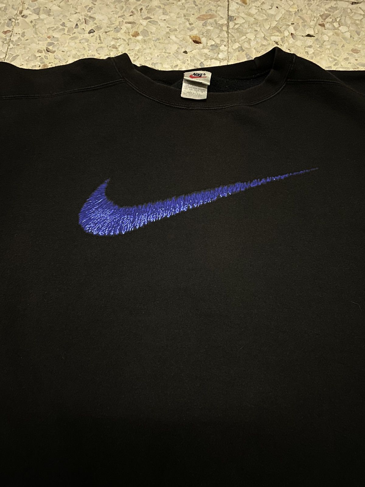 Nike Vintage Nike Sweatshirt Big Logo Design Made in USA Size US L / EU 52-54 / 3 - 4 Thumbnail