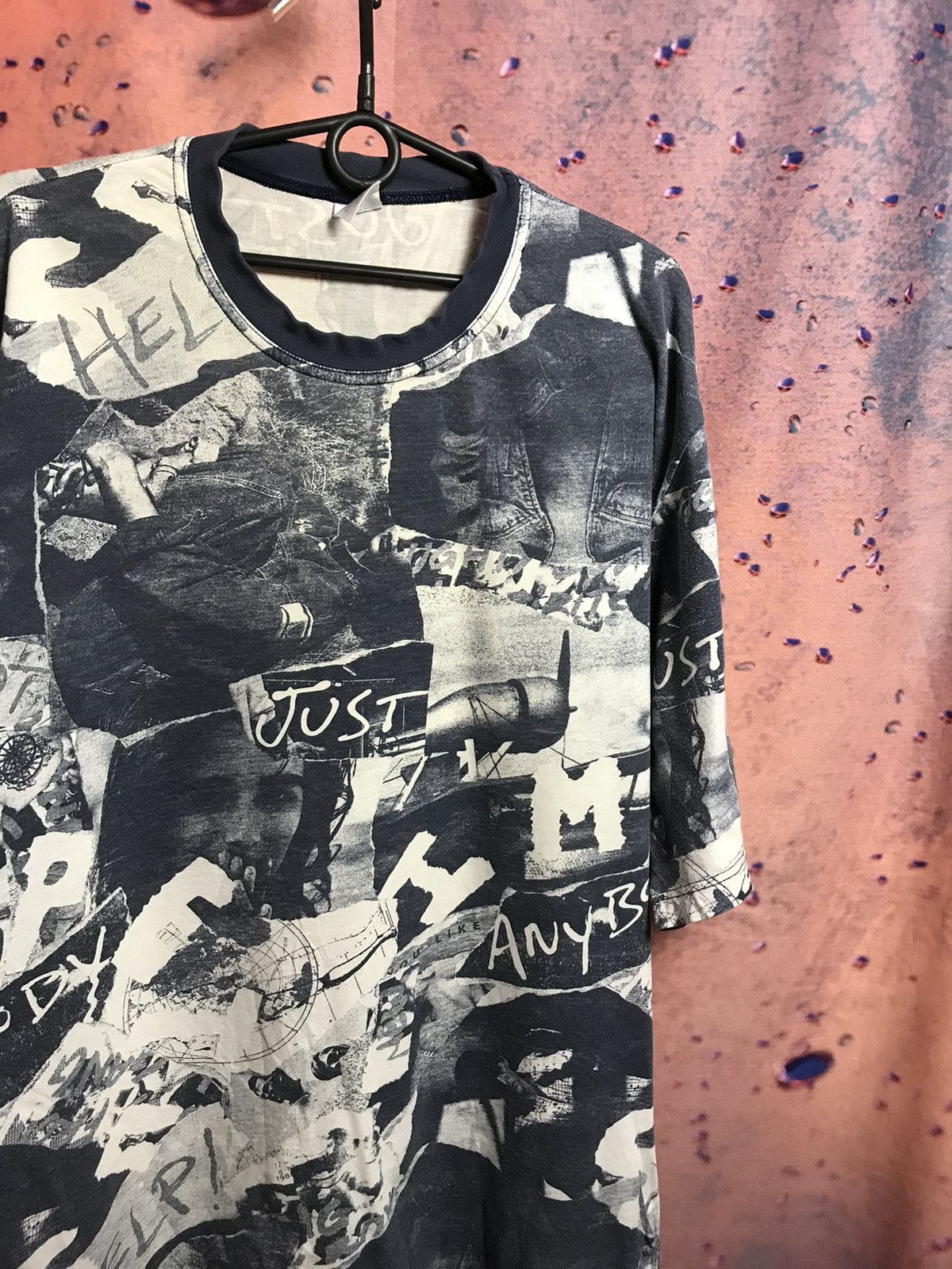 Vintage Vintage Art streetwear band tee “help anybody” Size US XL / EU 56 / 4 - 1 Thumbnail