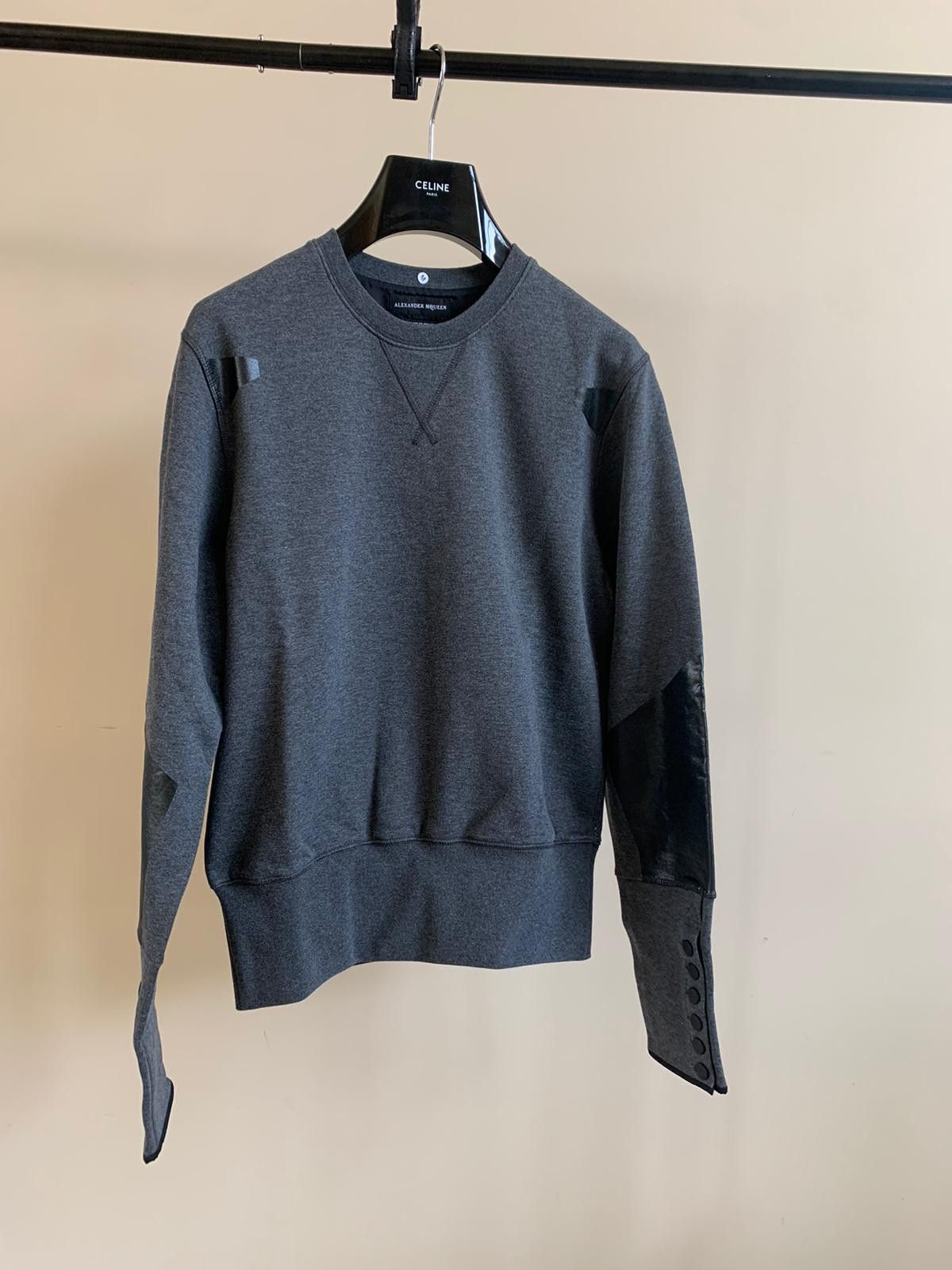 Alexander McQueen Sweater / Jumper With Button Cuff in Grey Size US M / EU 48-50 / 2 - 2 Thumbnail