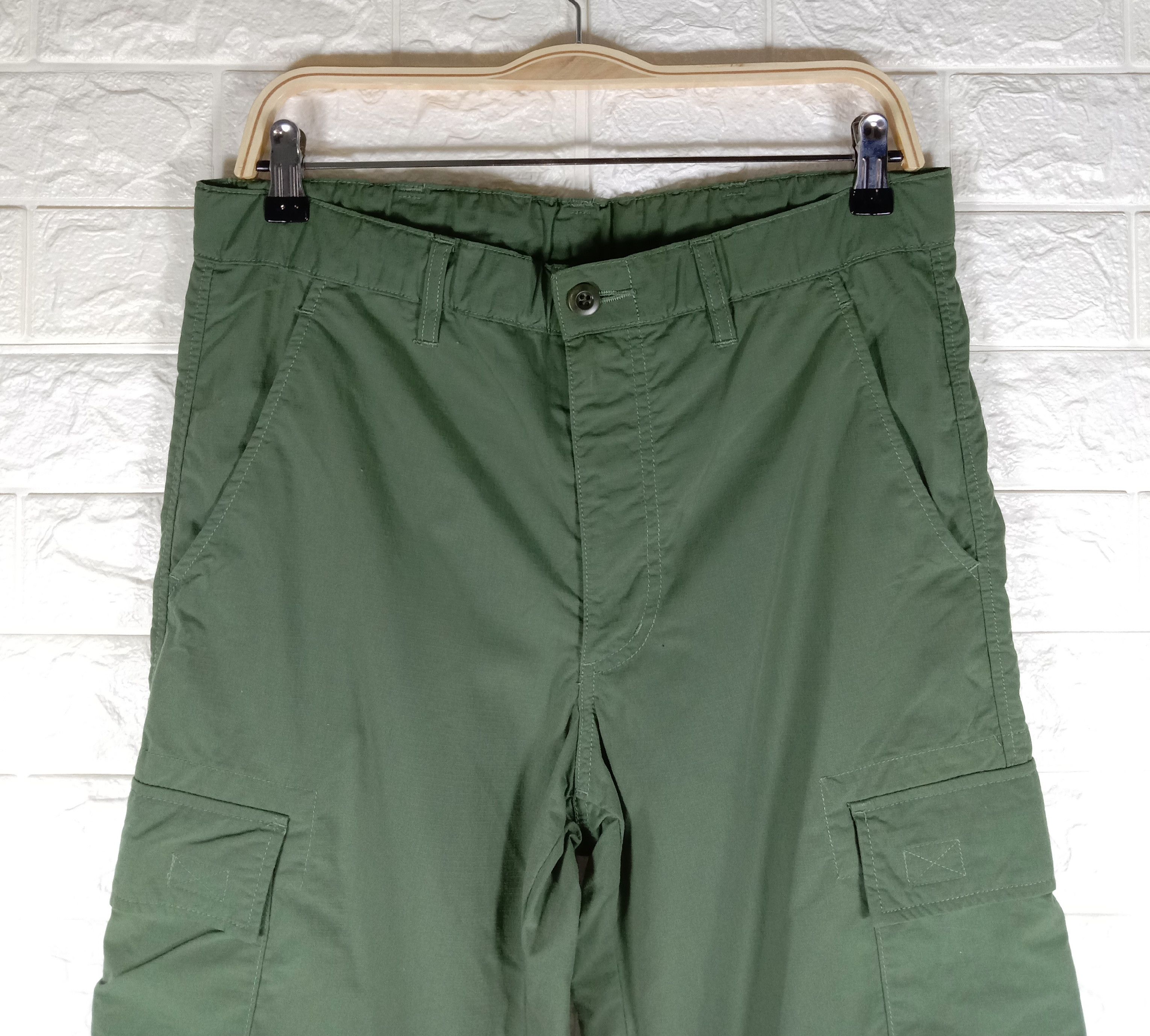 Uniqlo Japanese Uniqlo Multi Pocket Cargo Tactical Pants Size US 32 / EU 48 - 2 Thumbnail