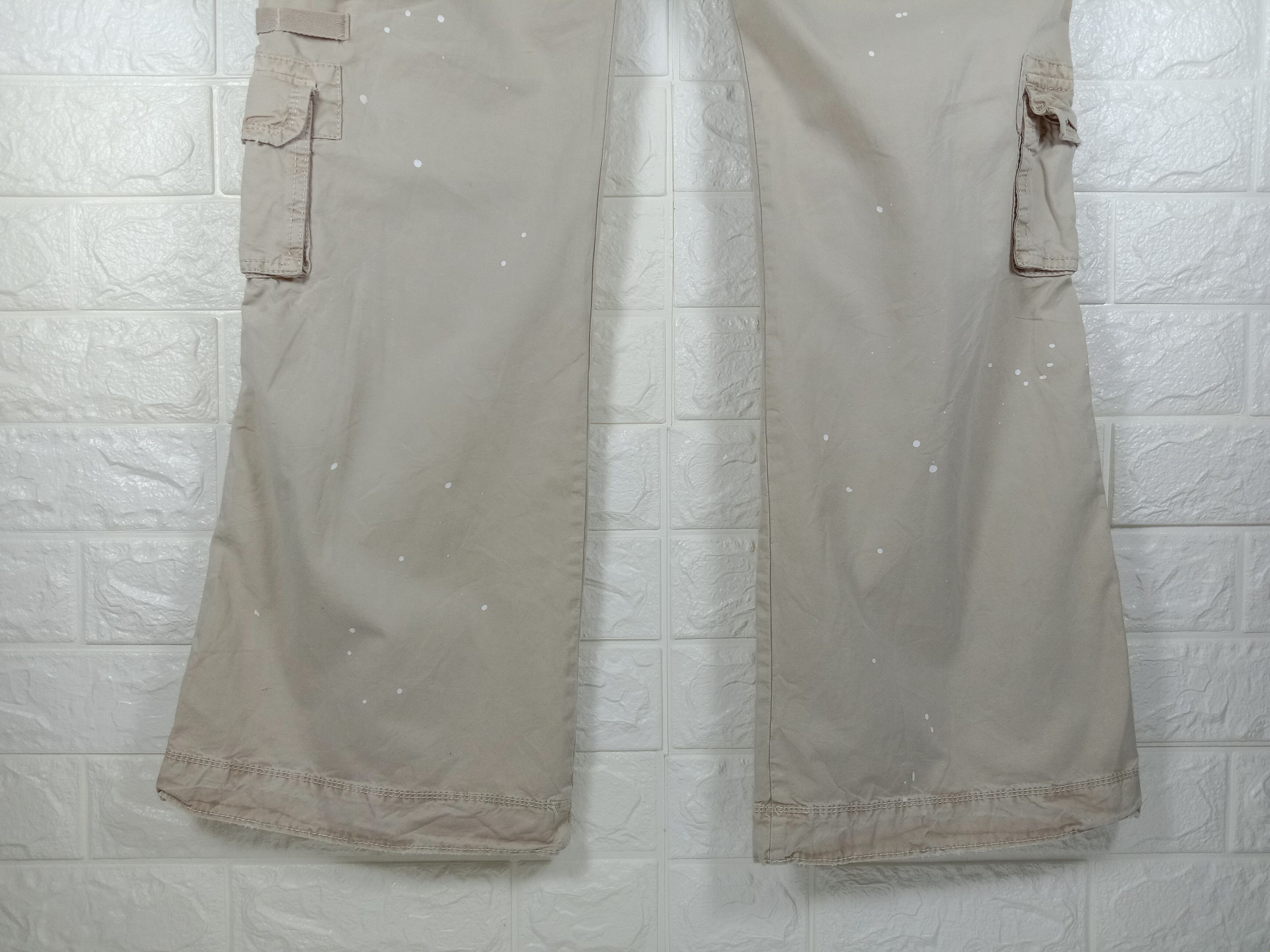 Old Navy Vintage Old Navy Paints Splattered Cargo Flare Pants Size 39" - 4 Thumbnail
