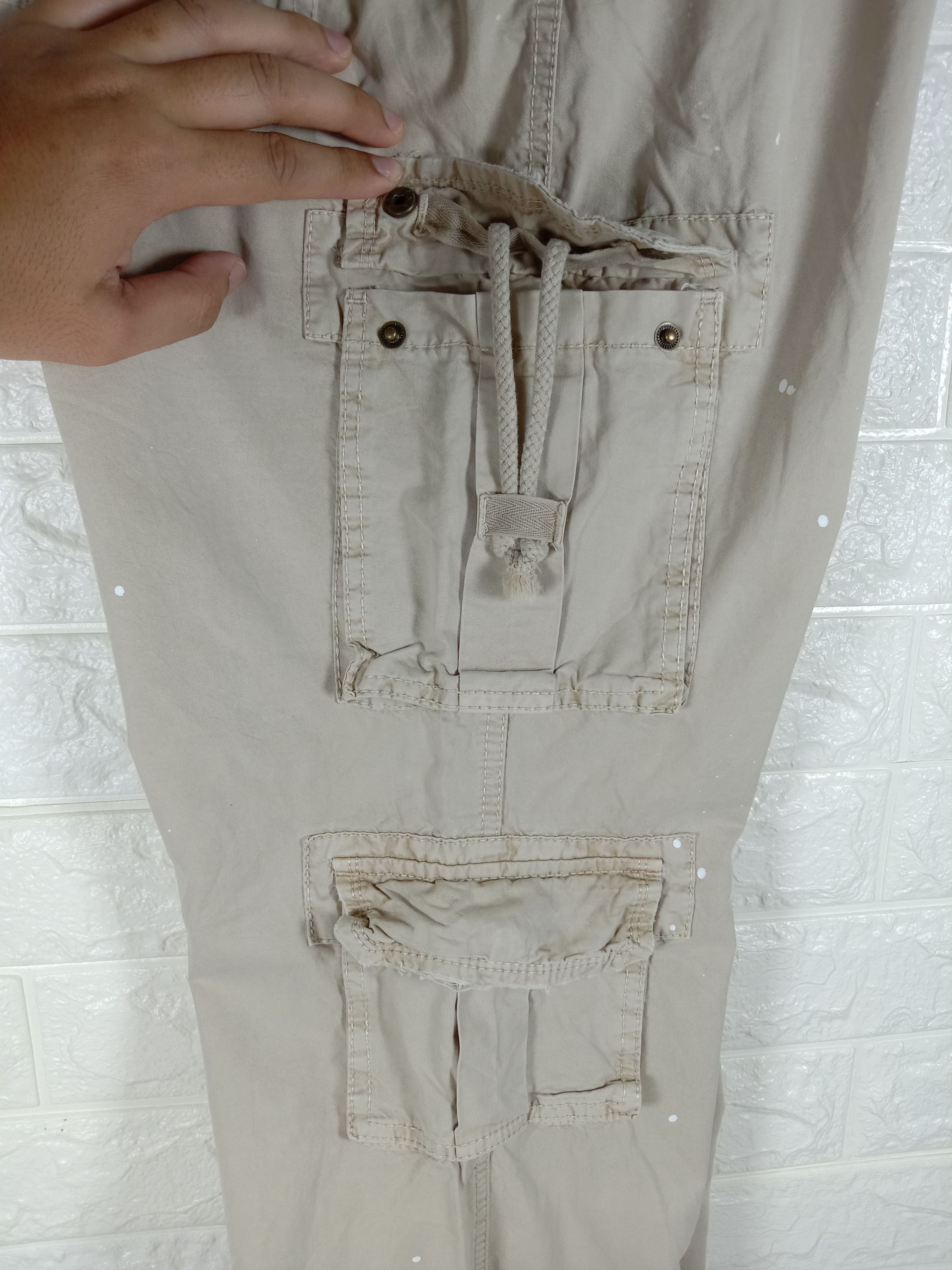 Old Navy Vintage Old Navy Paints Splattered Cargo Flare Pants Size 39" - 13 Thumbnail