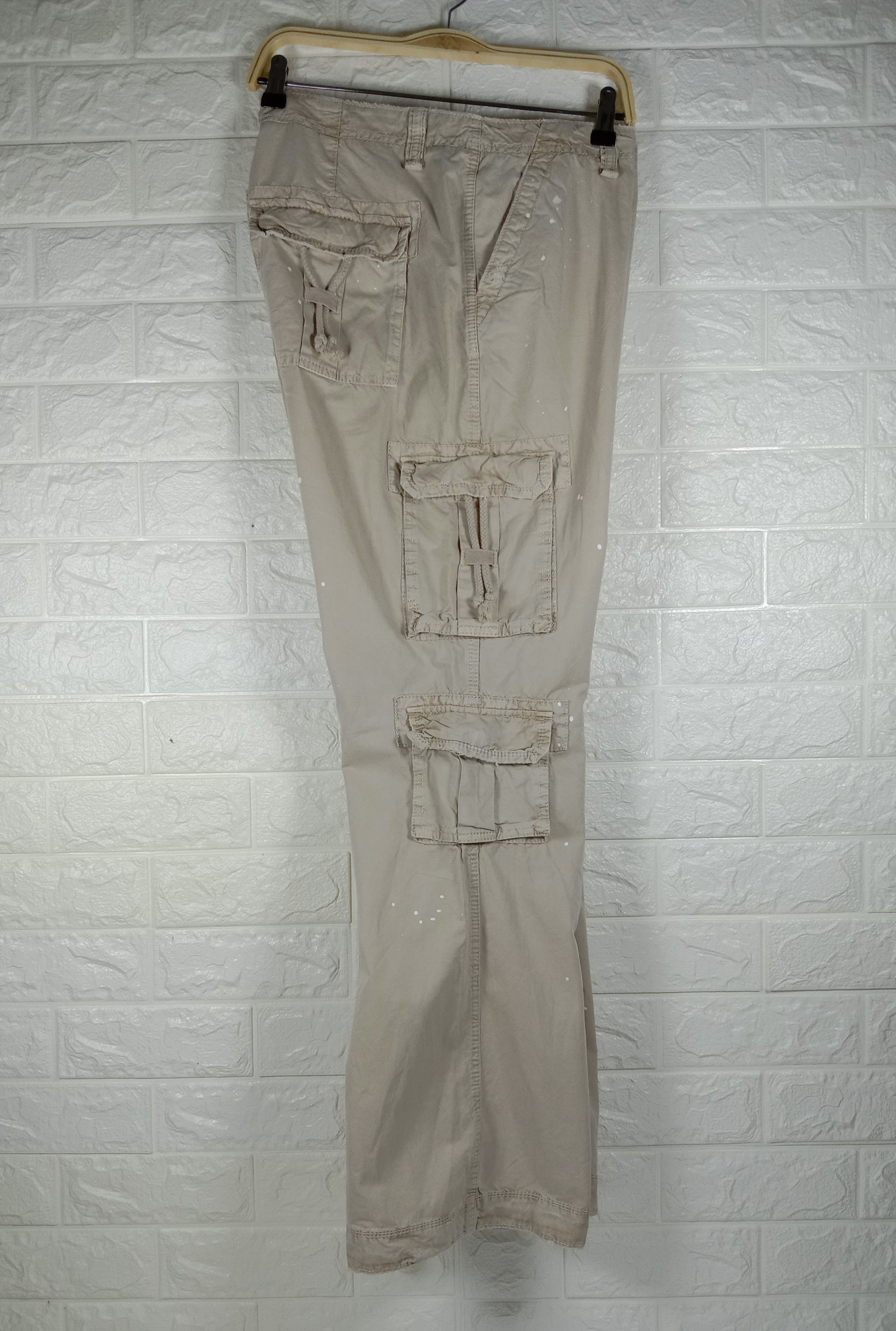 Old Navy Vintage Old Navy Paints Splattered Cargo Flare Pants Size 39" - 10 Thumbnail