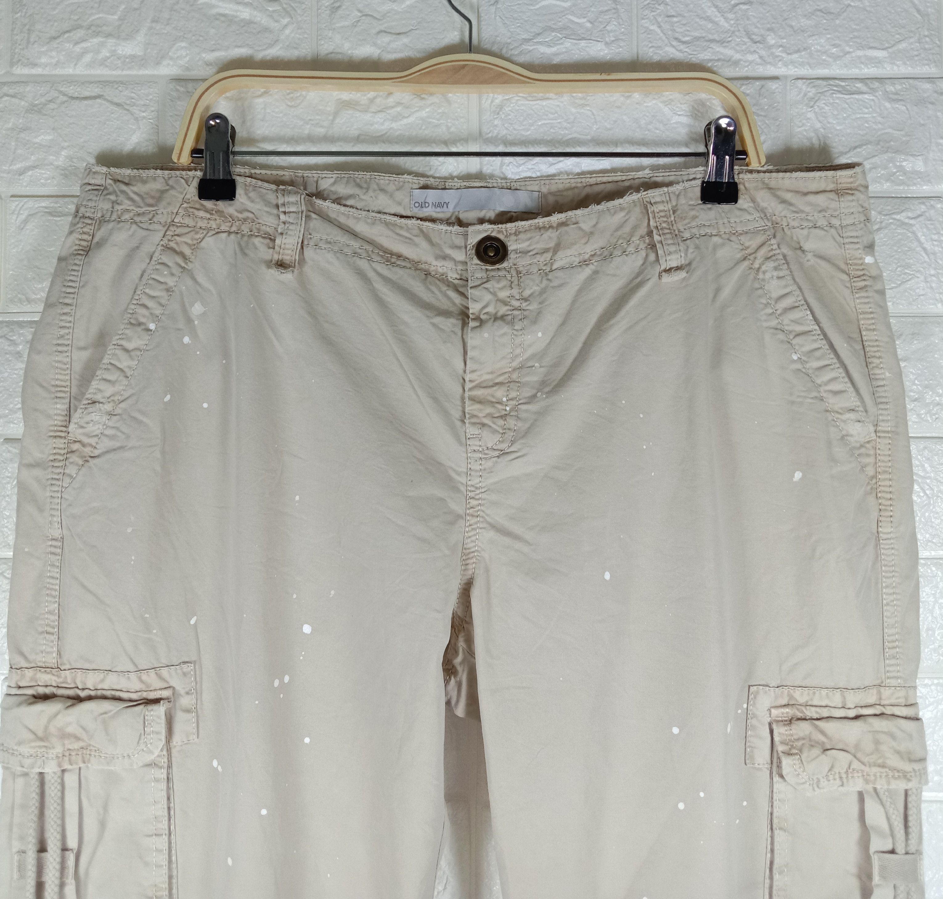Old Navy Vintage Old Navy Paints Splattered Cargo Flare Pants Size 39" - 2 Thumbnail