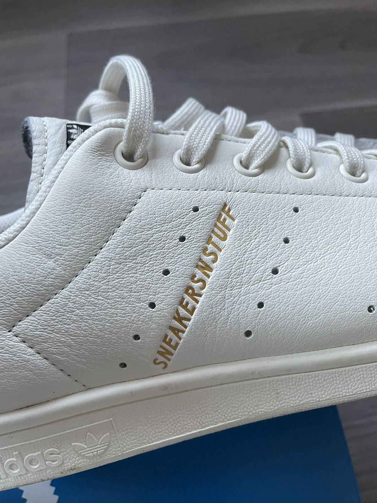 Adidas × Sneakersnstuff Sneaker'n'stuff collaboration Size US 12 / EU 45 - 6 Thumbnail