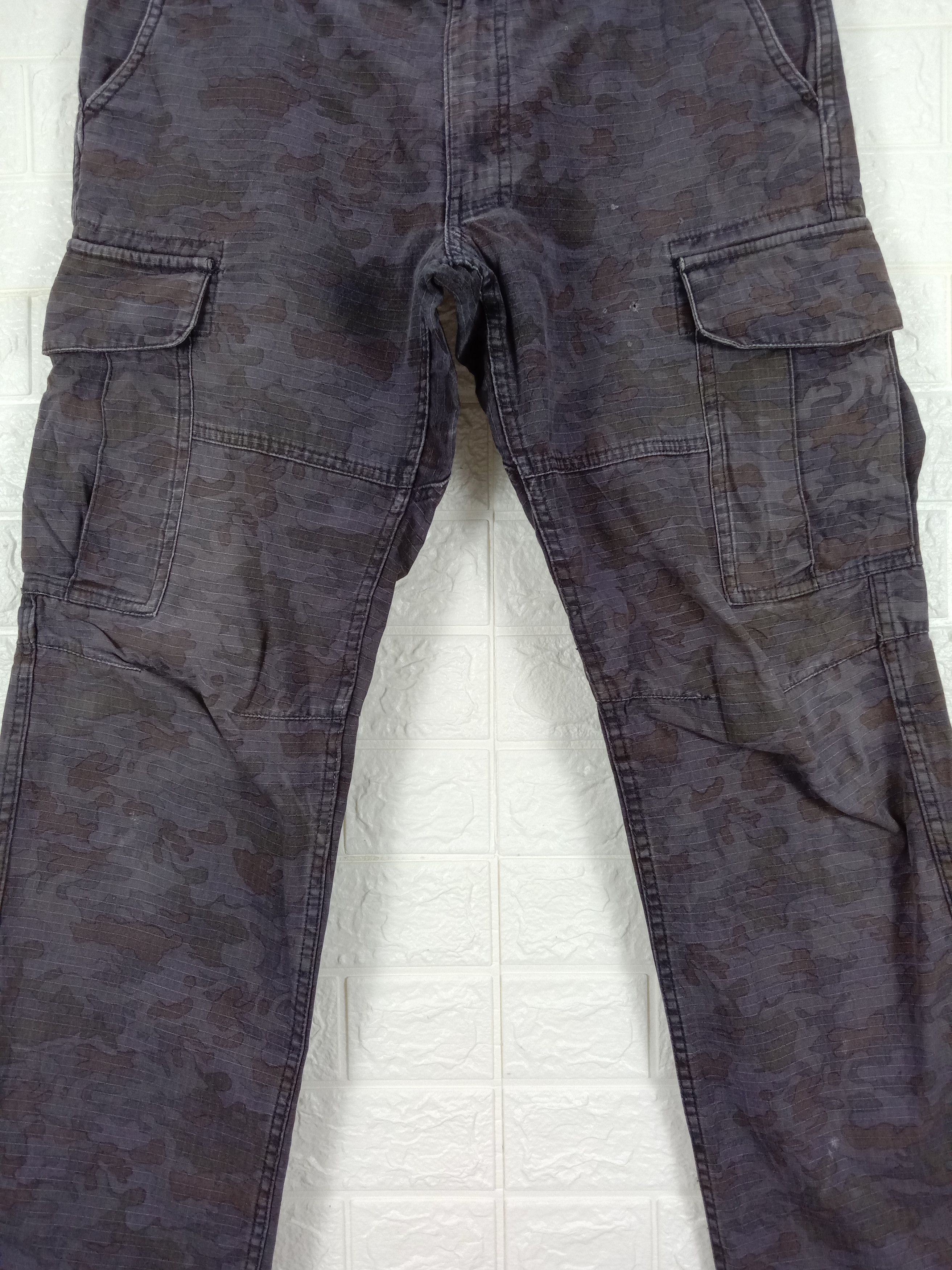 Japanese Brand Vintage Japanese Gladiator Camo Multi Pocket Cargo Pants Size US 33 - 3 Thumbnail