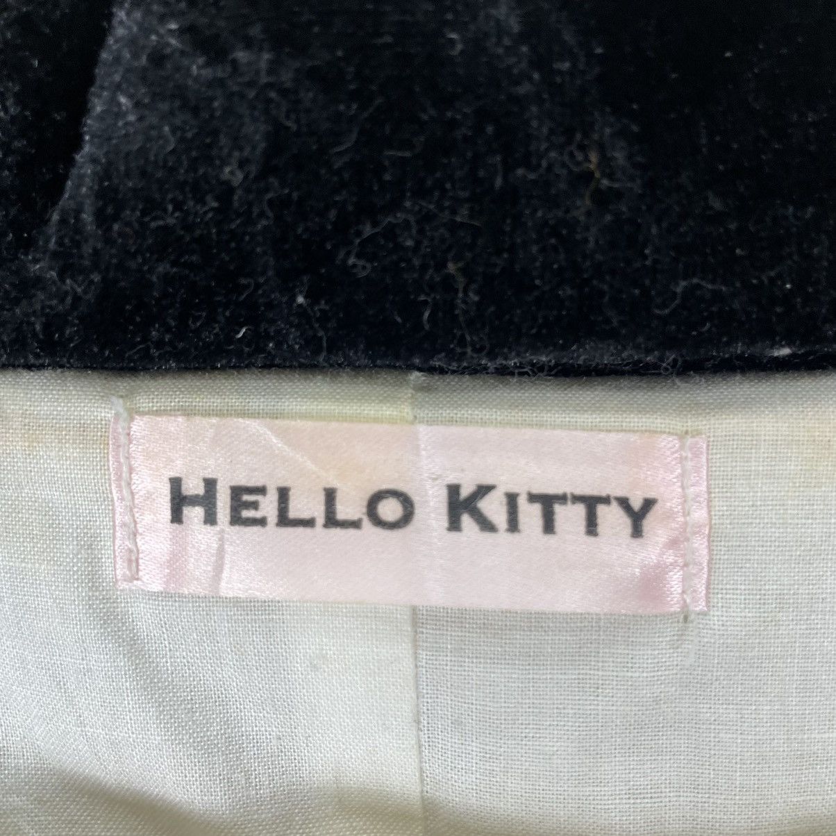 Cartoon Network ⚡️HELLO KITTY LOVE OVERPRINT SHORT KIMONO Size M / US 6-8 / IT 42-44 - 7 Thumbnail