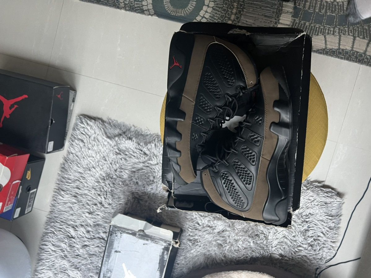 Jordan Brand × Nike Air Jordan Olive 9 2012 Size US 10 / EU 43 - 2 Thumbnail