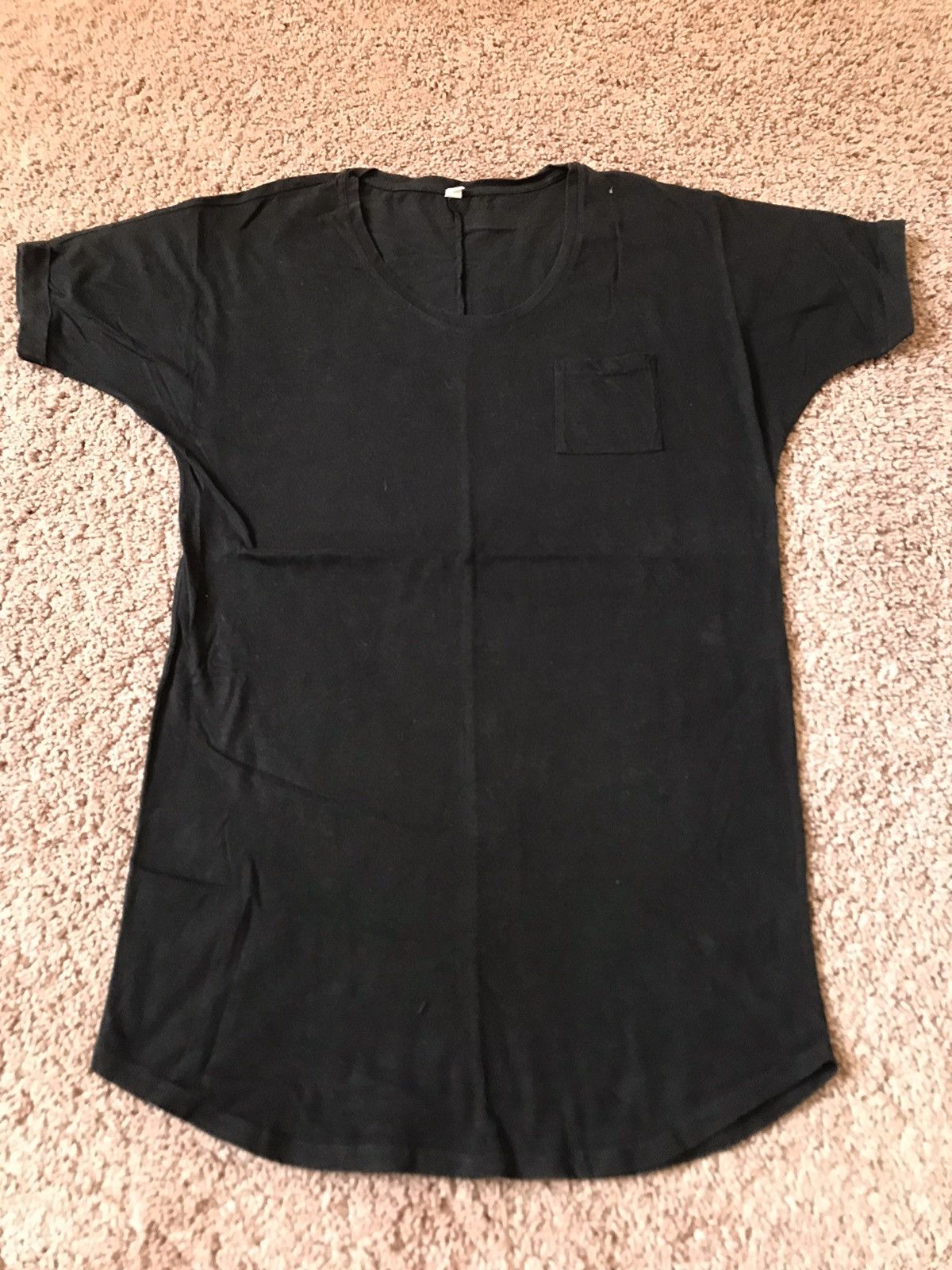 Designer × Japanese Brand × Uniqlo Uniqlo oversized tee (T) Size US M / EU 48-50 / 2 - 1 Thumbnail