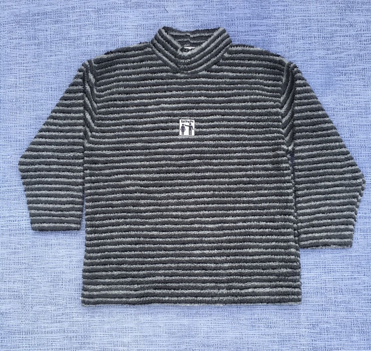 Vintage vintage 90 bitch sherpa fleeve pullover Size US L / EU 52-54 / 3 - 1 Thumbnail