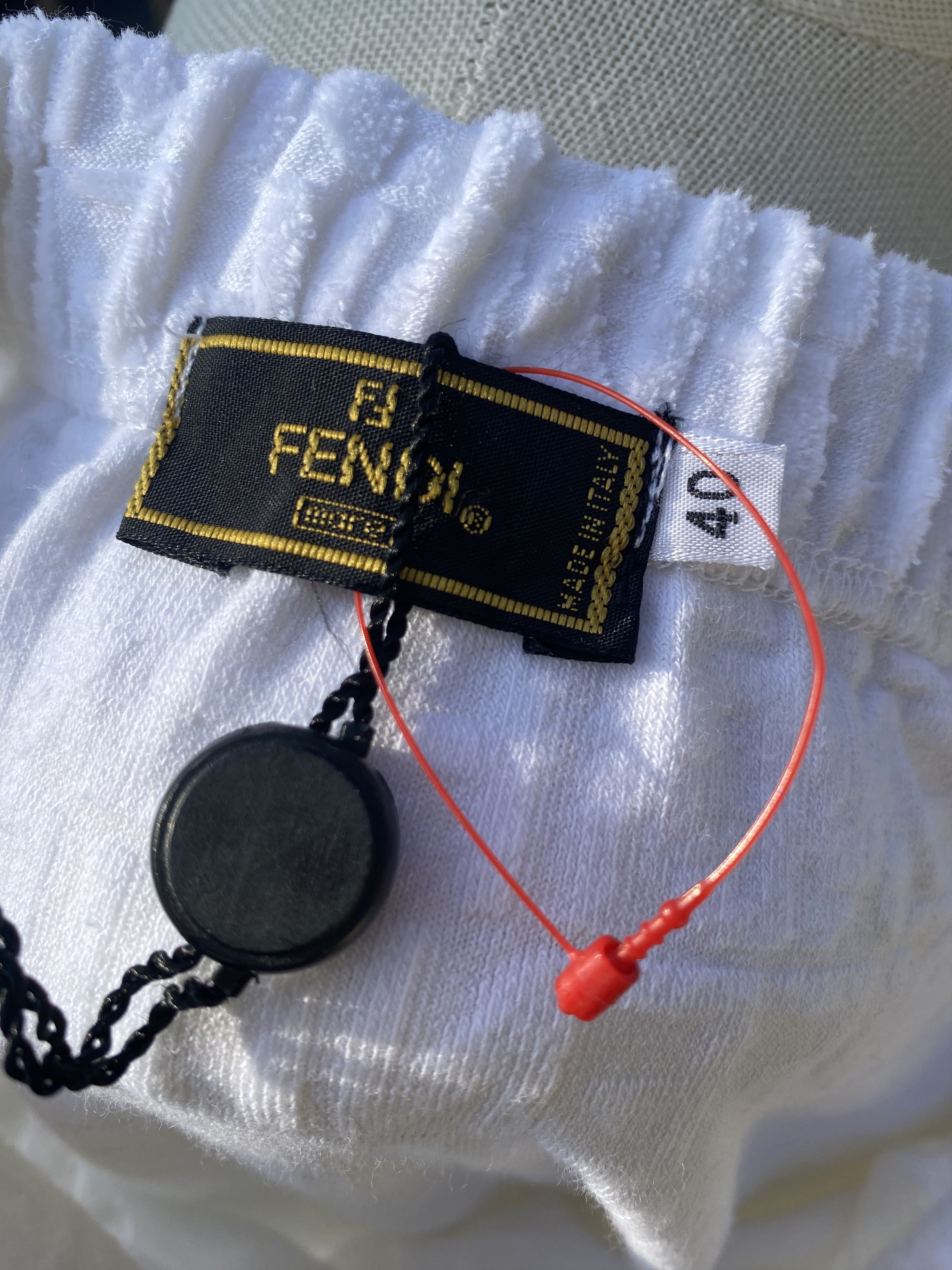 Fendi vintage fendi white skirt Size 28" / US 6 / IT 42 - 8 Thumbnail