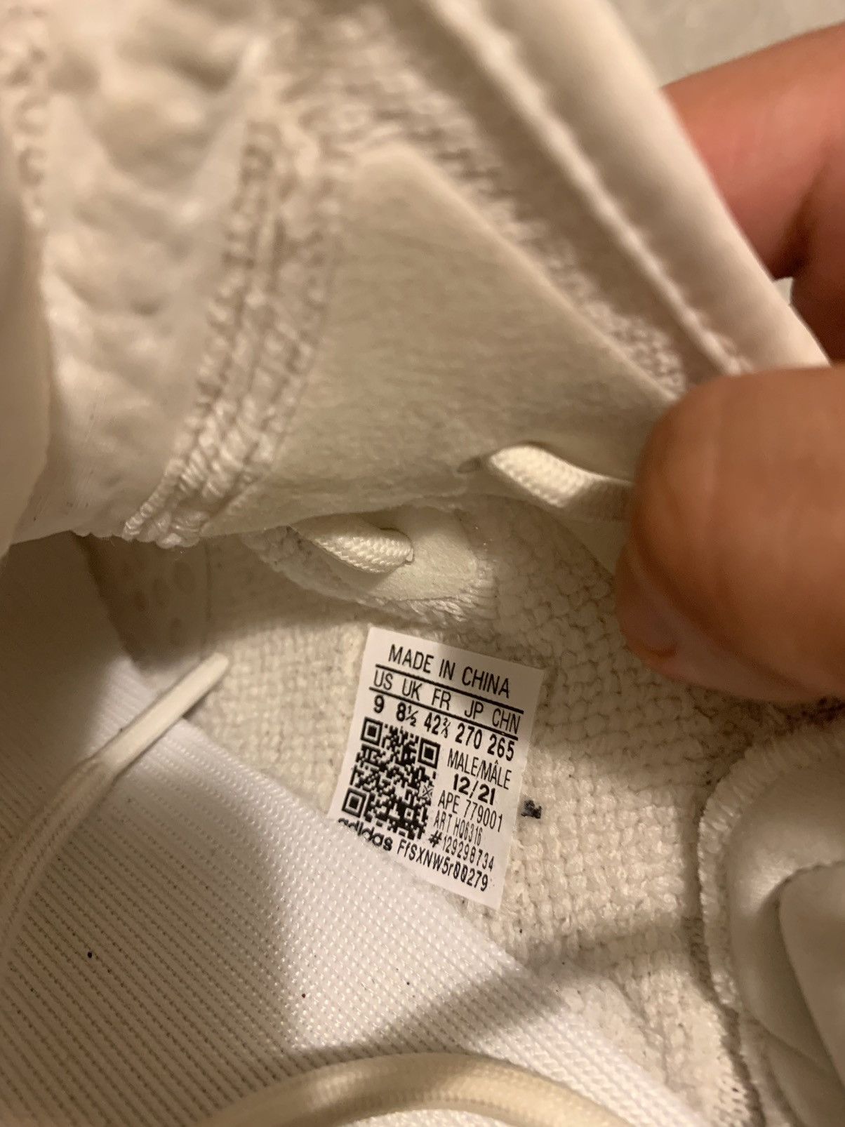Adidas × Kanye West Adidas Yeezy Boost 350 V2 Bone Size US 9 / EU 42 - 5 Thumbnail