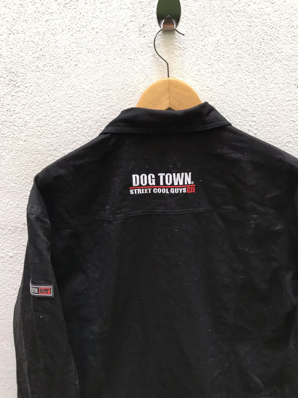 Dogtown 🔊🔥FINAL DROP🔥DOGTOWN STREET COOL GUYS DENIM JACKET Size US L / EU 52-54 / 3 - 8 Thumbnail