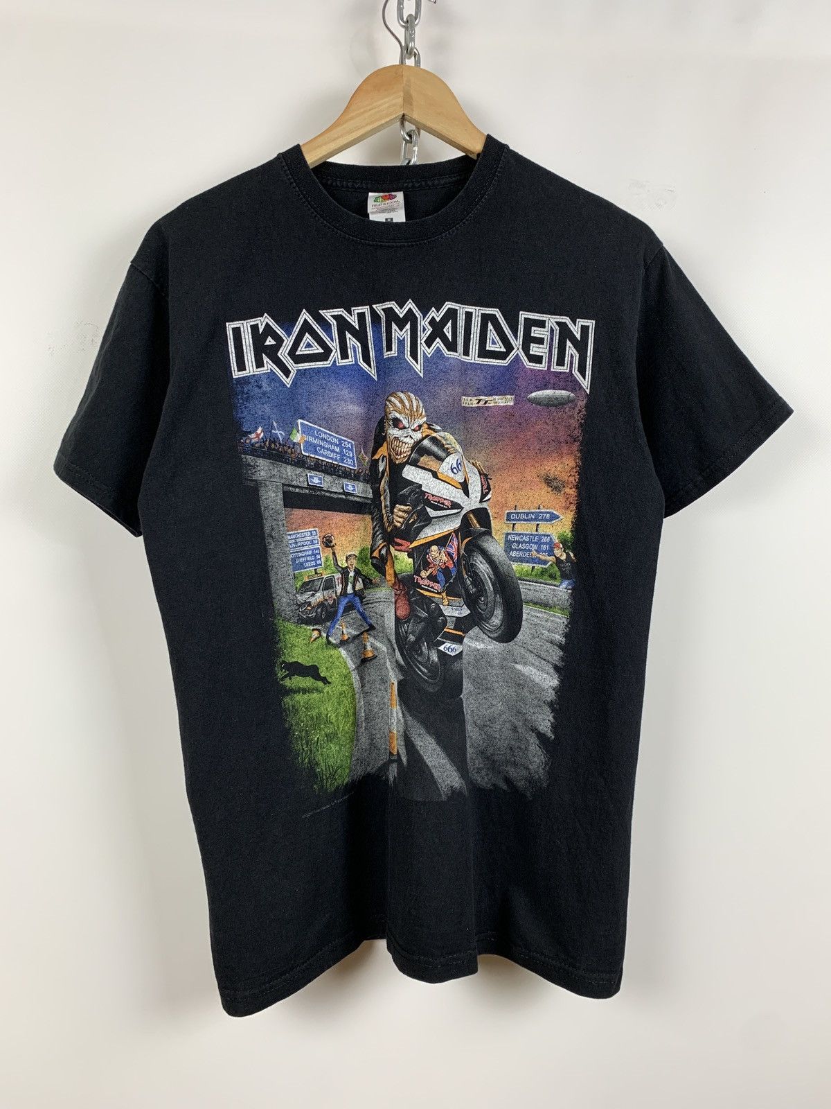 Band Tees Vintage Iron Maiden The Book of Souls British&Irish Tour Tee Size US M / EU 48-50 / 2 - 1 Thumbnail