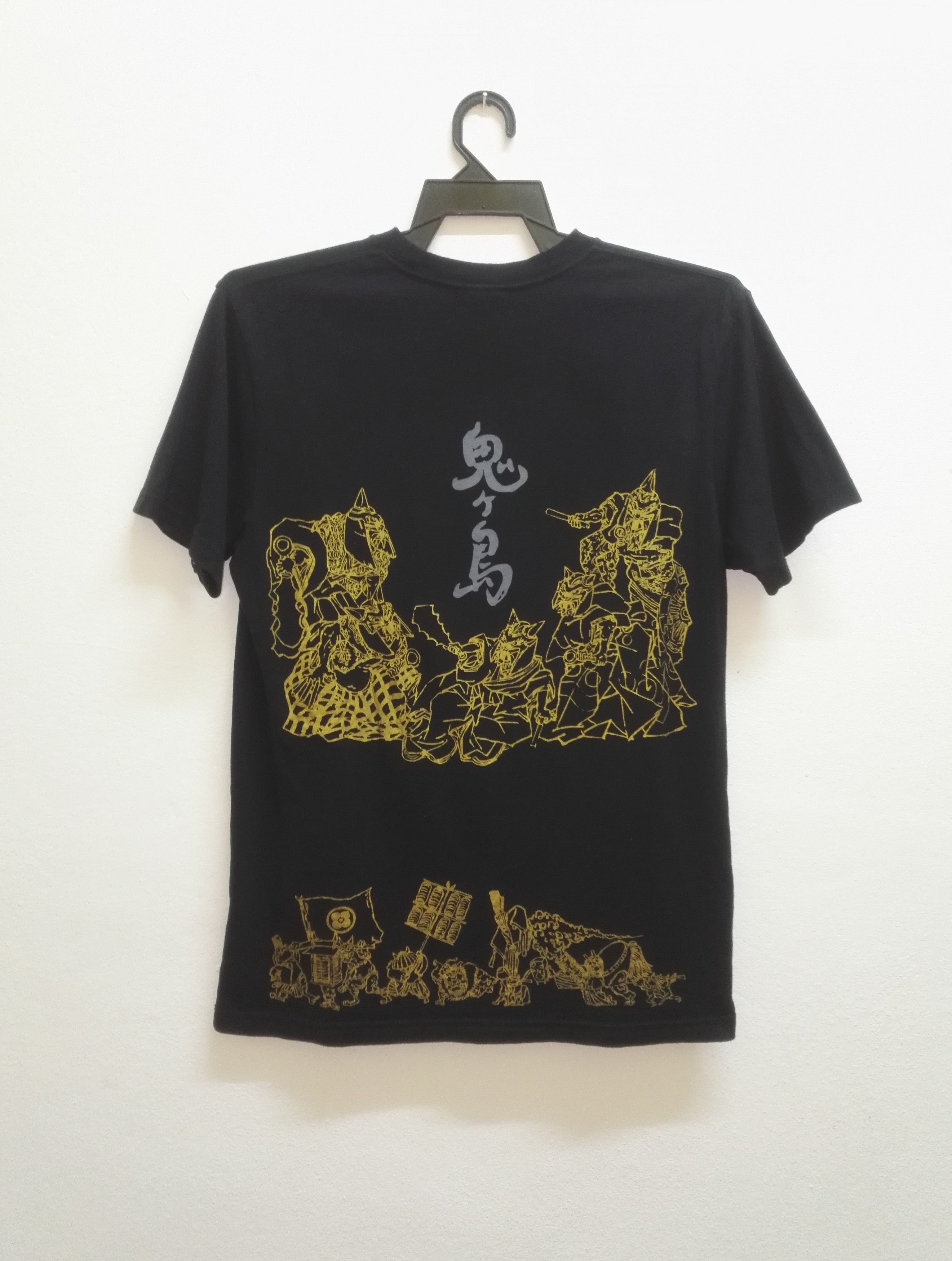 Band Tees Momoiro Clover Z Japanese idol Group T-shirt Saiz M (c34) Size US S / EU 44-46 / 1 - 3 Thumbnail