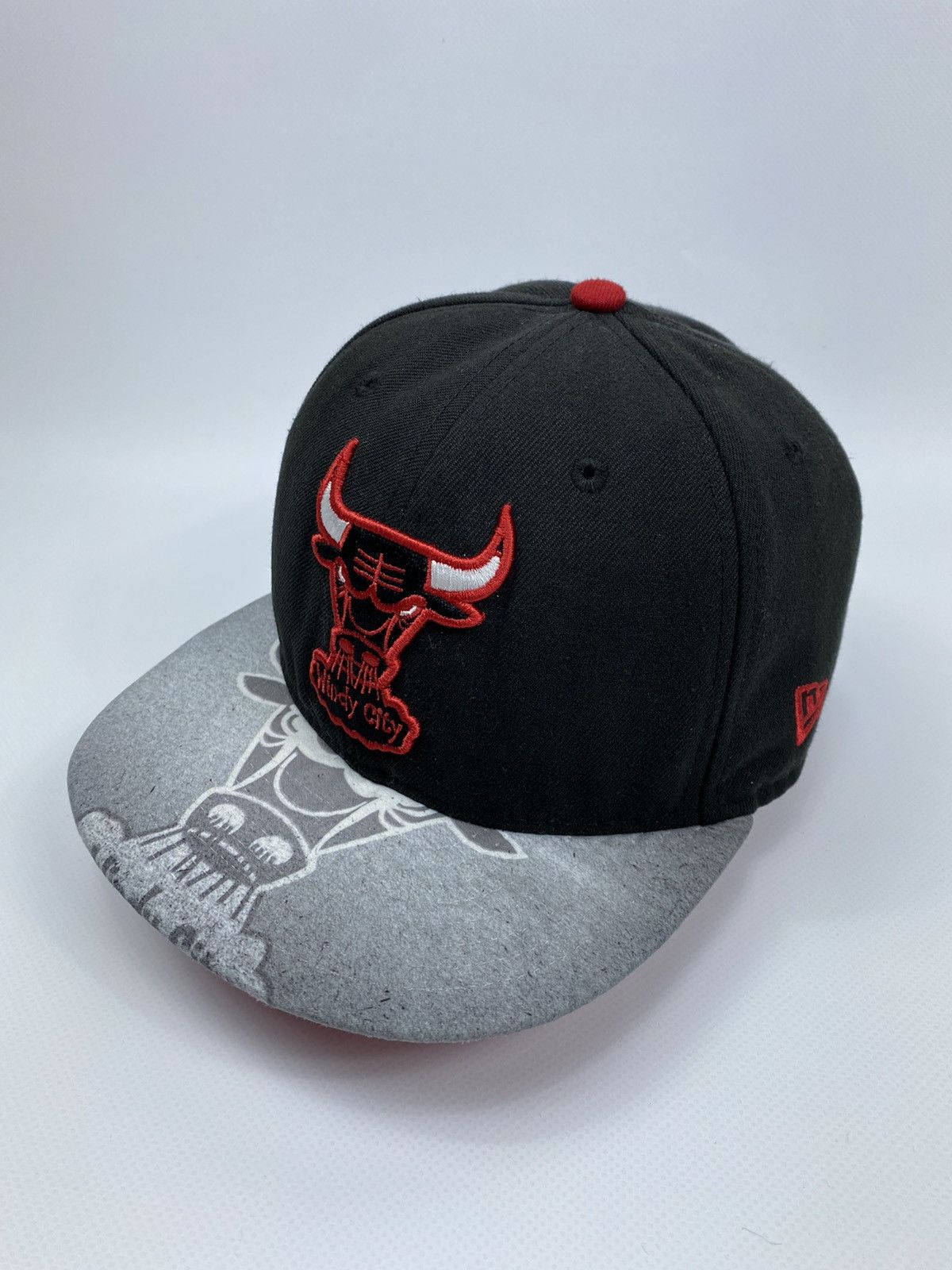 New Era 🔥LASTDROP🔥 Vintage Chicago Bulls Cap Hardwood Windy City HWC Size ONE SIZE - 3 Thumbnail