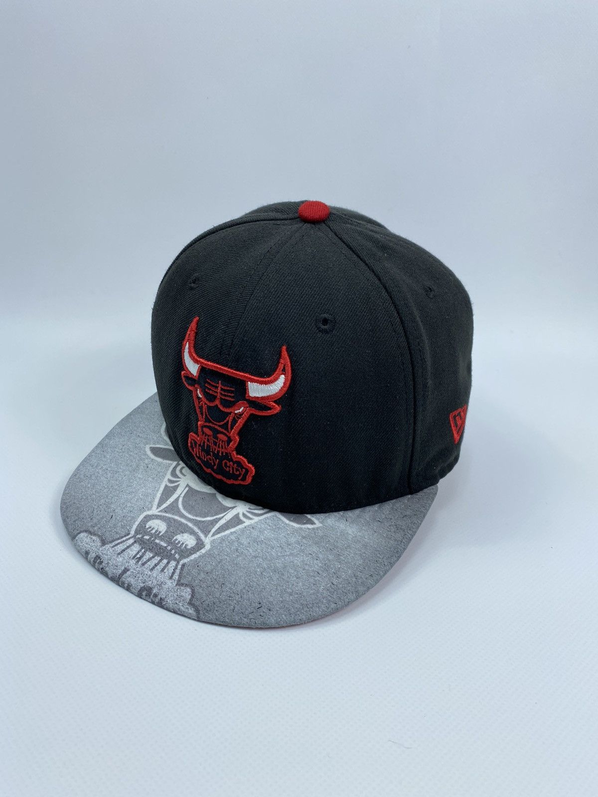 New Era 🔥LASTDROP🔥 Vintage Chicago Bulls Cap Hardwood Windy City HWC Size ONE SIZE - 2 Thumbnail