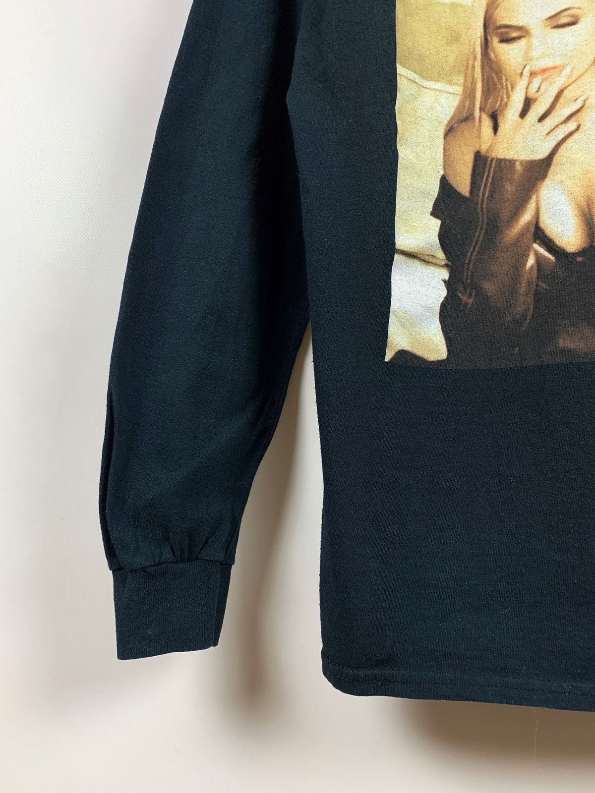 Kendall And Kylie Vintage Kylie Jenner Cosmetics Smoking Long Sleeve Shirt Size US M / EU 48-50 / 2 - 11 Thumbnail