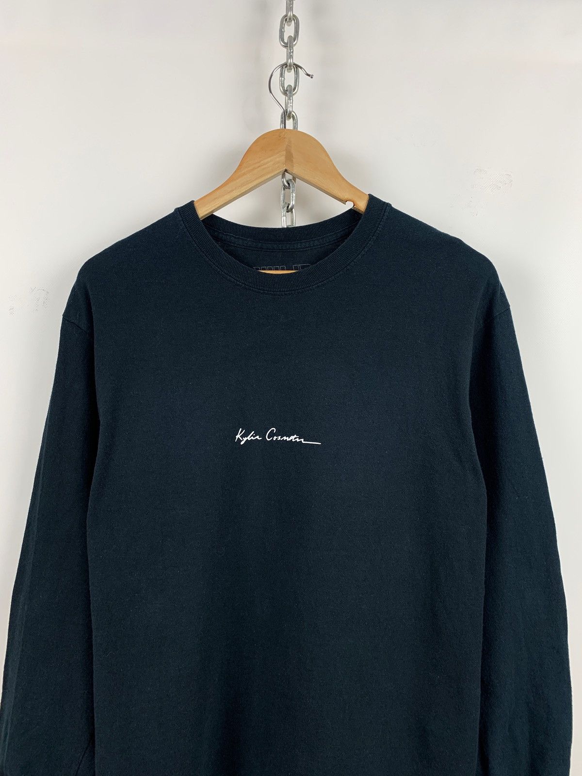 Kendall And Kylie Vintage Kylie Jenner Cosmetics Smoking Long Sleeve Shirt Size US M / EU 48-50 / 2 - 9 Thumbnail
