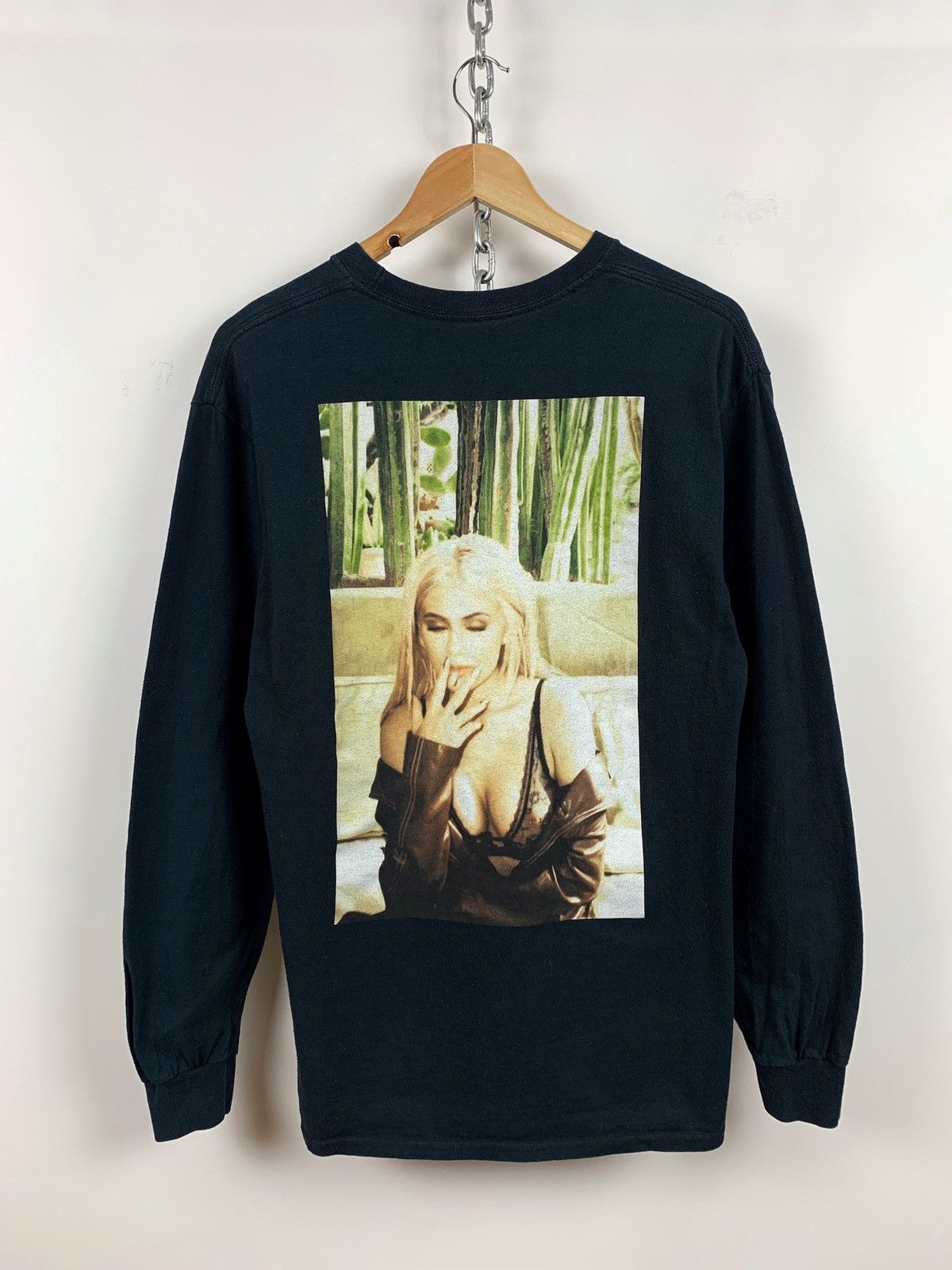 KYLIE COSMETICS LONG SLEEVE online TSHIRT