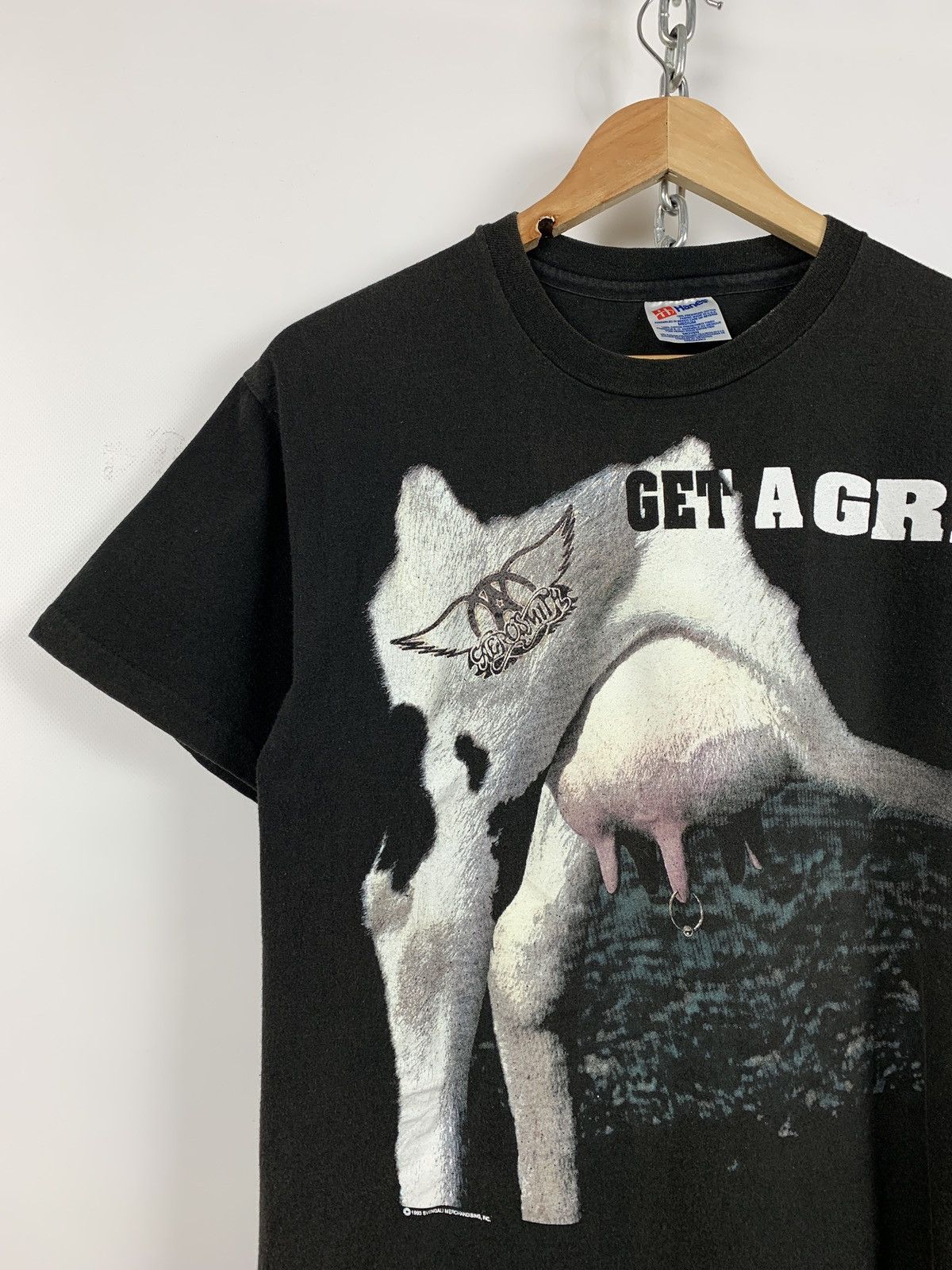 Band Tees 1993 Vintage Aerosmith Get A Grip Faded Travis Style T-Shirt Size US S / EU 44-46 / 1 - 4 Thumbnail