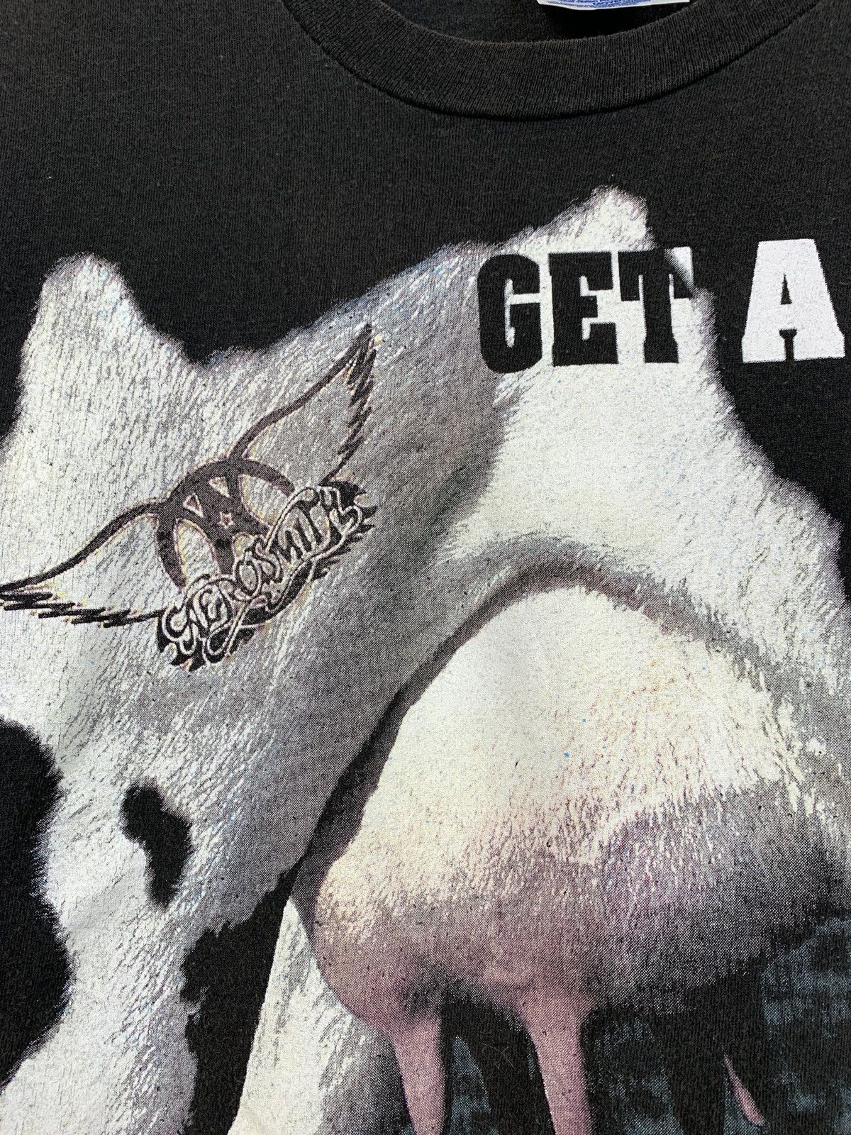 Band Tees 1993 Vintage Aerosmith Get A Grip Faded Travis Style T-Shirt Size US S / EU 44-46 / 1 - 9 Thumbnail
