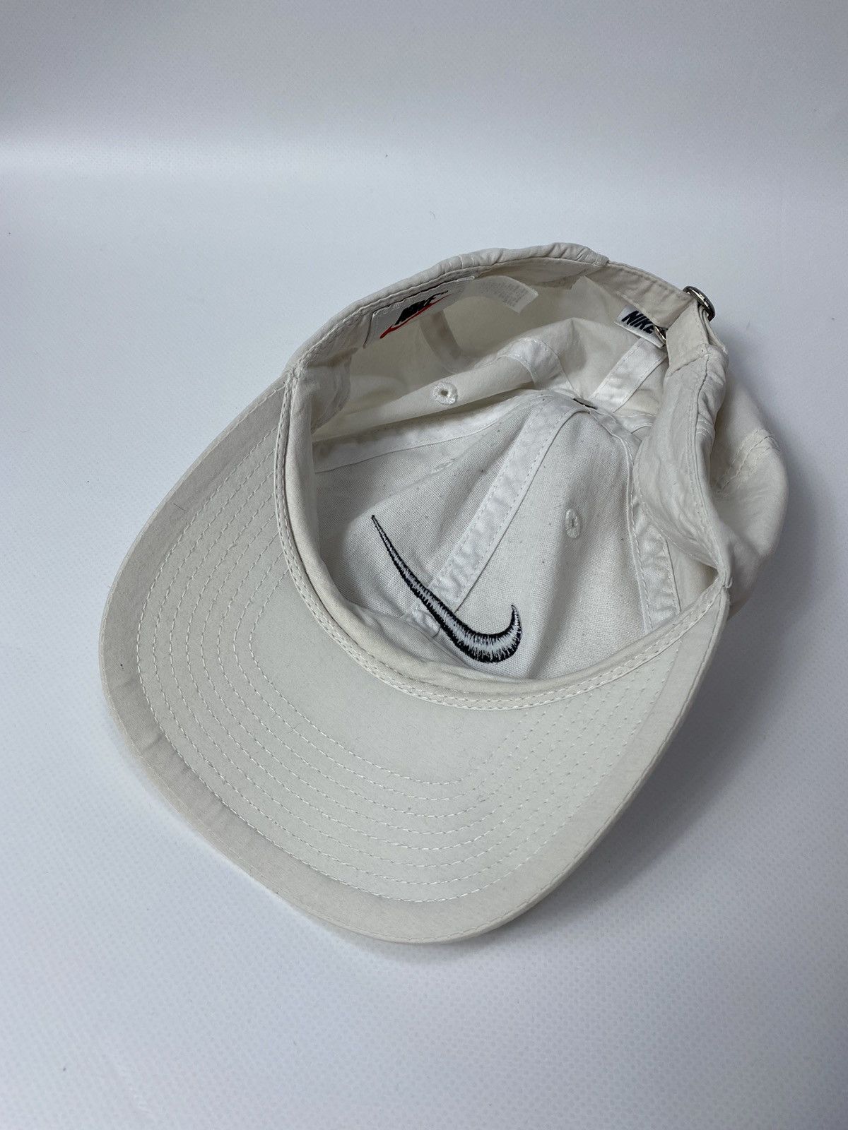 Nike 🔥LASTDROP🔥 90s Nylon Swoosh Classic White Vintage Cap Hat Size ONE SIZE - 10 Thumbnail