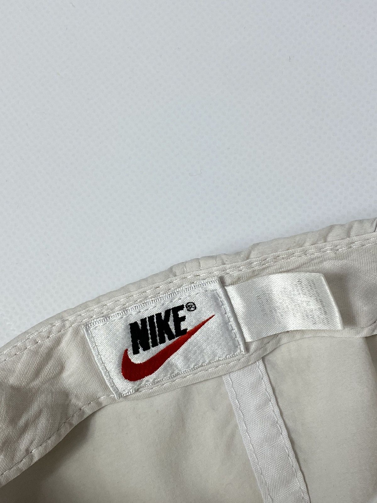 Nike 🔥LASTDROP🔥 90s Nylon Swoosh Classic White Vintage Cap Hat Size ONE SIZE - 11 Thumbnail