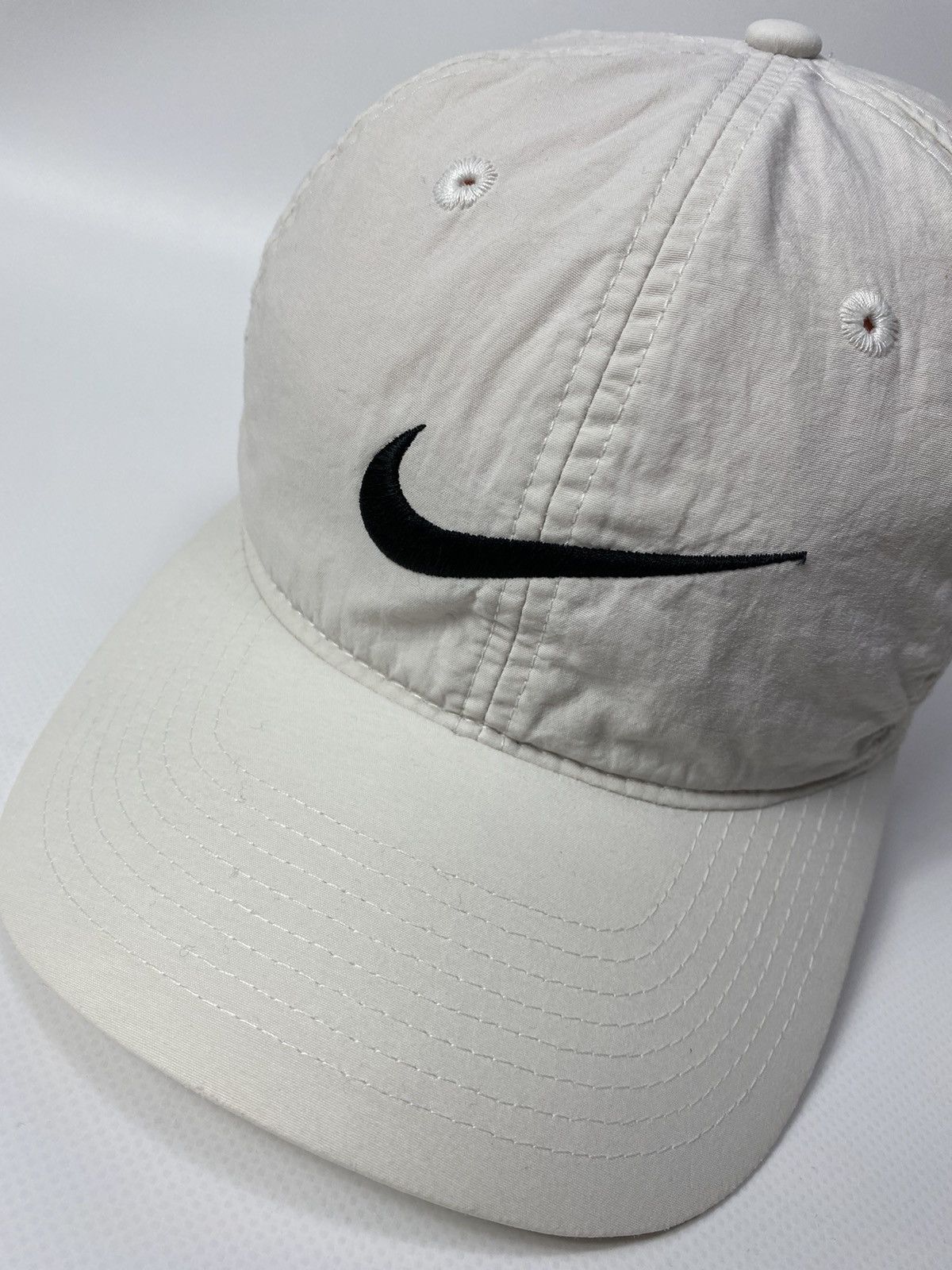 Nike 🔥LASTDROP🔥 90s Nylon Swoosh Classic White Vintage Cap Hat Size ONE SIZE - 5 Thumbnail