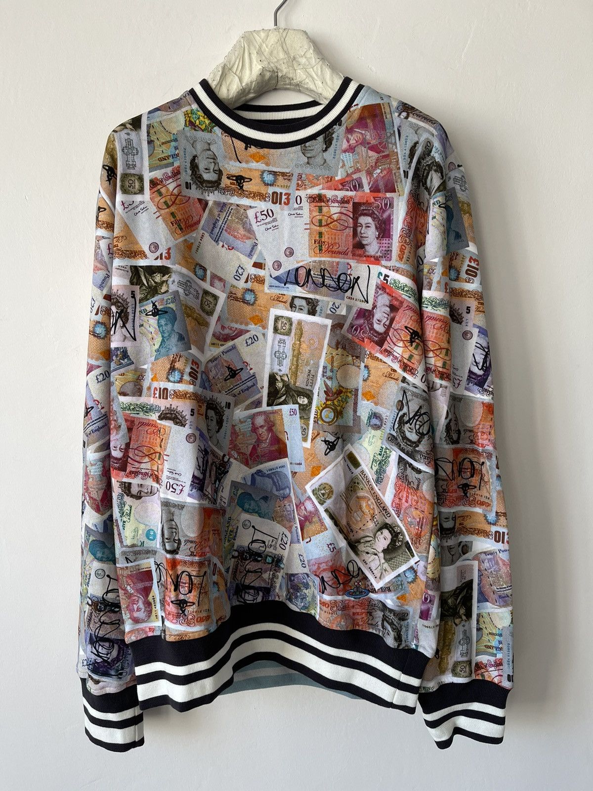 Vintage Vivienne Westwood sweatshirt Size US L / EU 52-54 / 3 - 1 Thumbnail