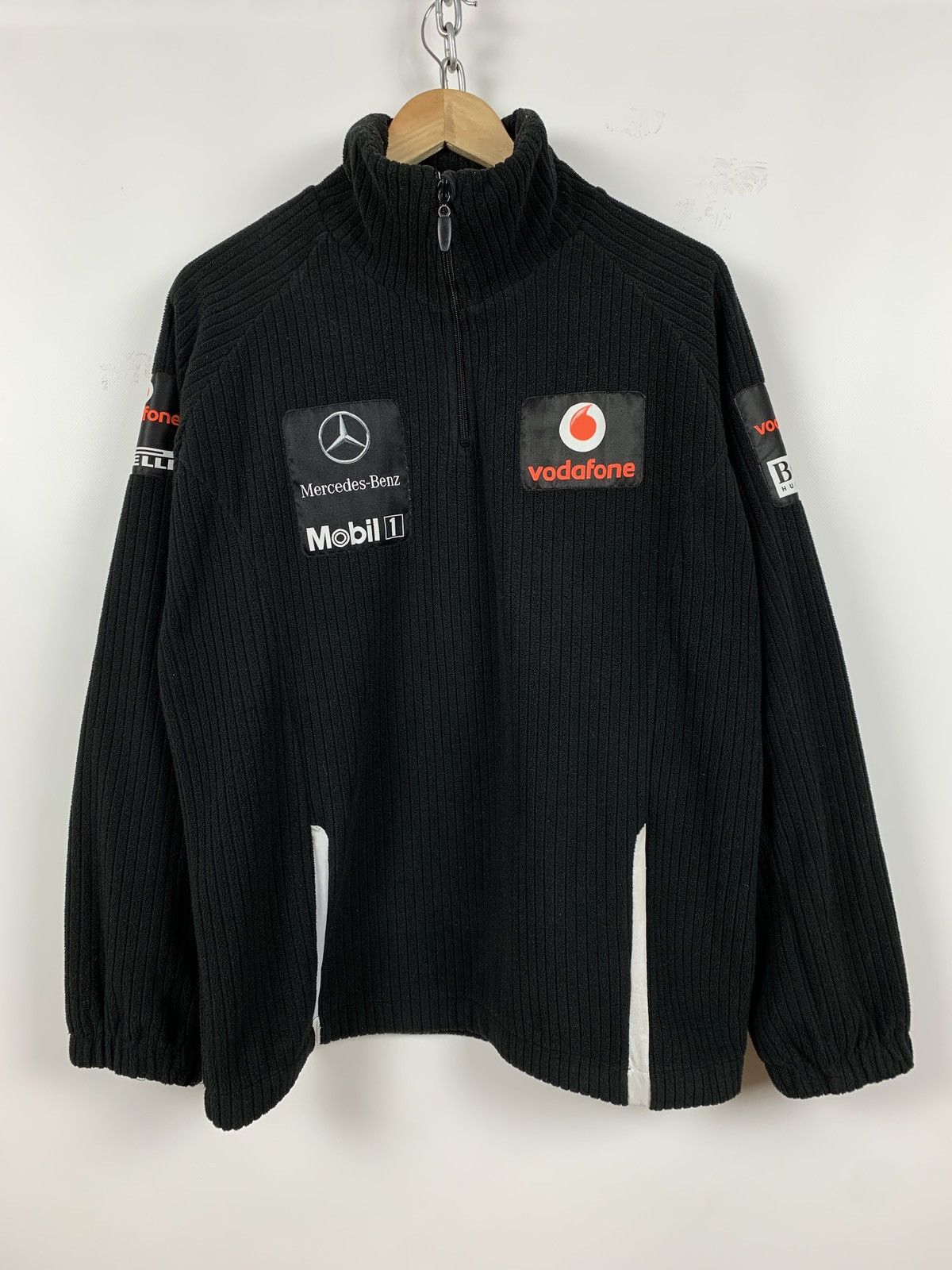 Mercedes-Benz Vintage Mercedes Benz Hugo Boss Vodafone Half Zip Sweater Size US L / EU 52-54 / 3 - 1 Thumbnail
