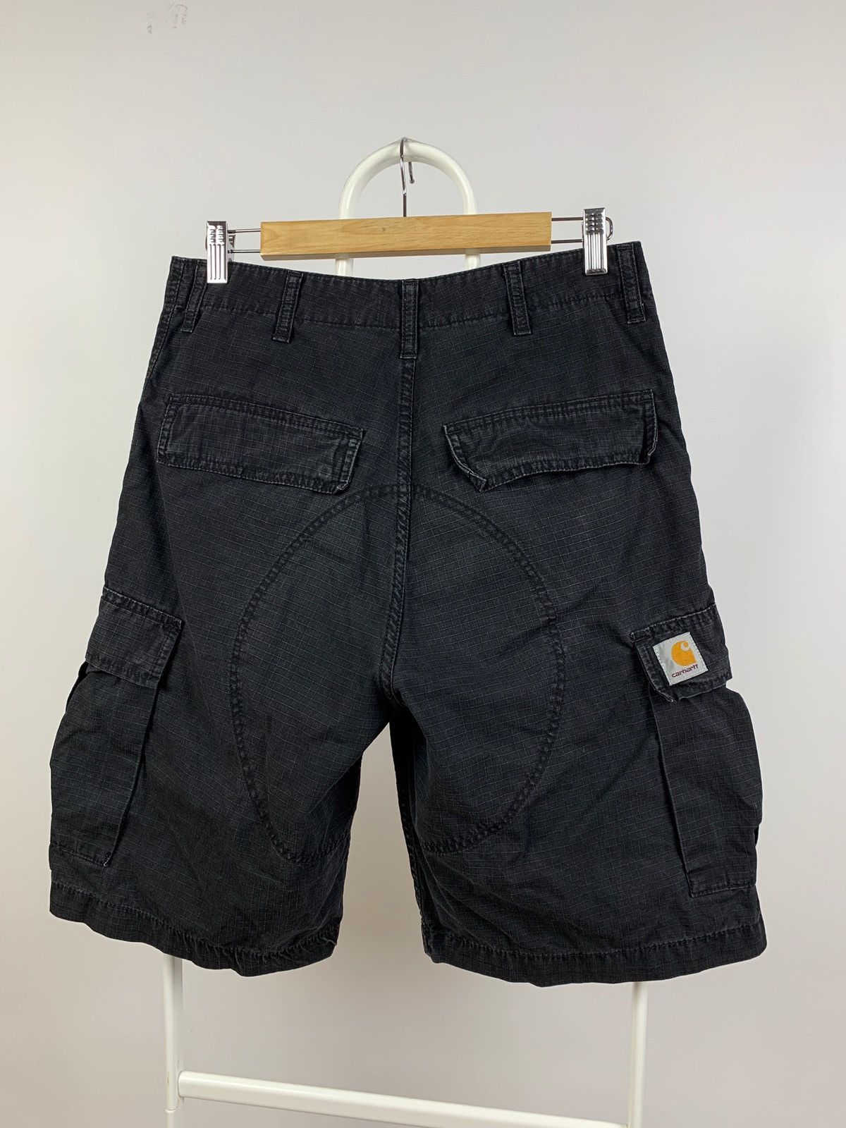 Carhartt Vintage Carhartt WIP Black Cargo Shorts Travis Style Size US 28 / EU 44 - 5 Thumbnail