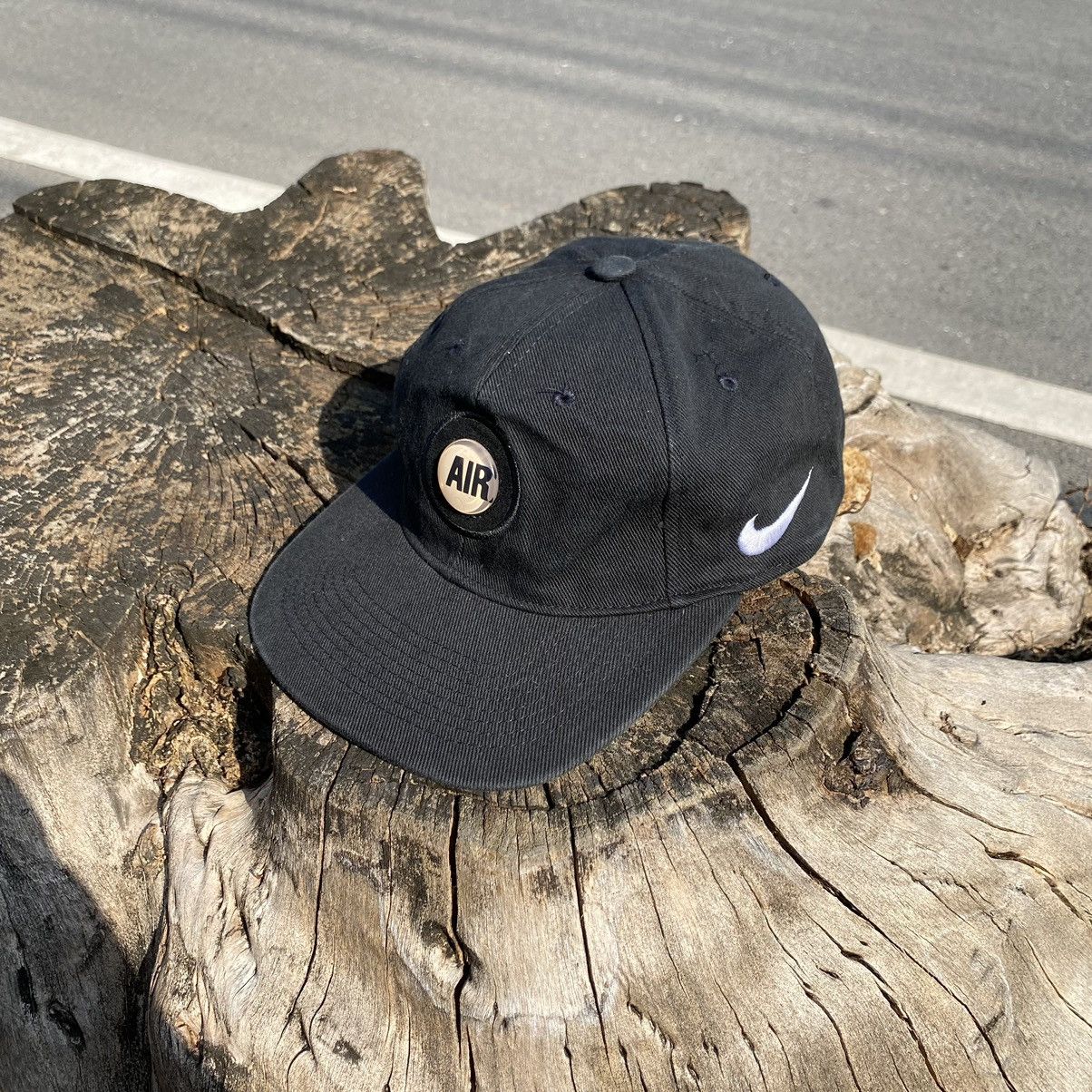 Rare Vintage Nike Air Swoosh 90s Snapback Cap