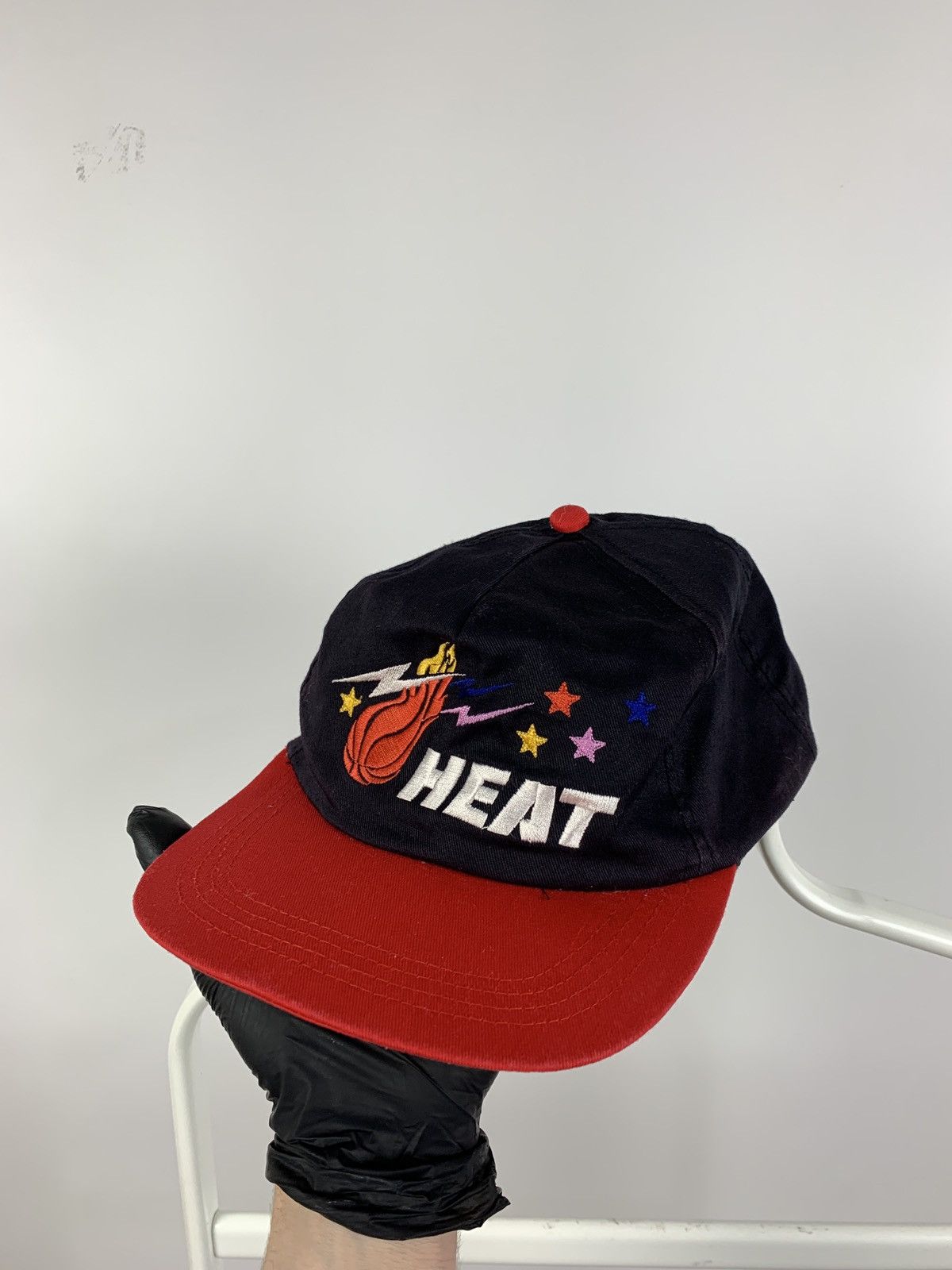 NBA Vintage Miami Heat NBA Faded Cap Size ONE SIZE - 6 Thumbnail
