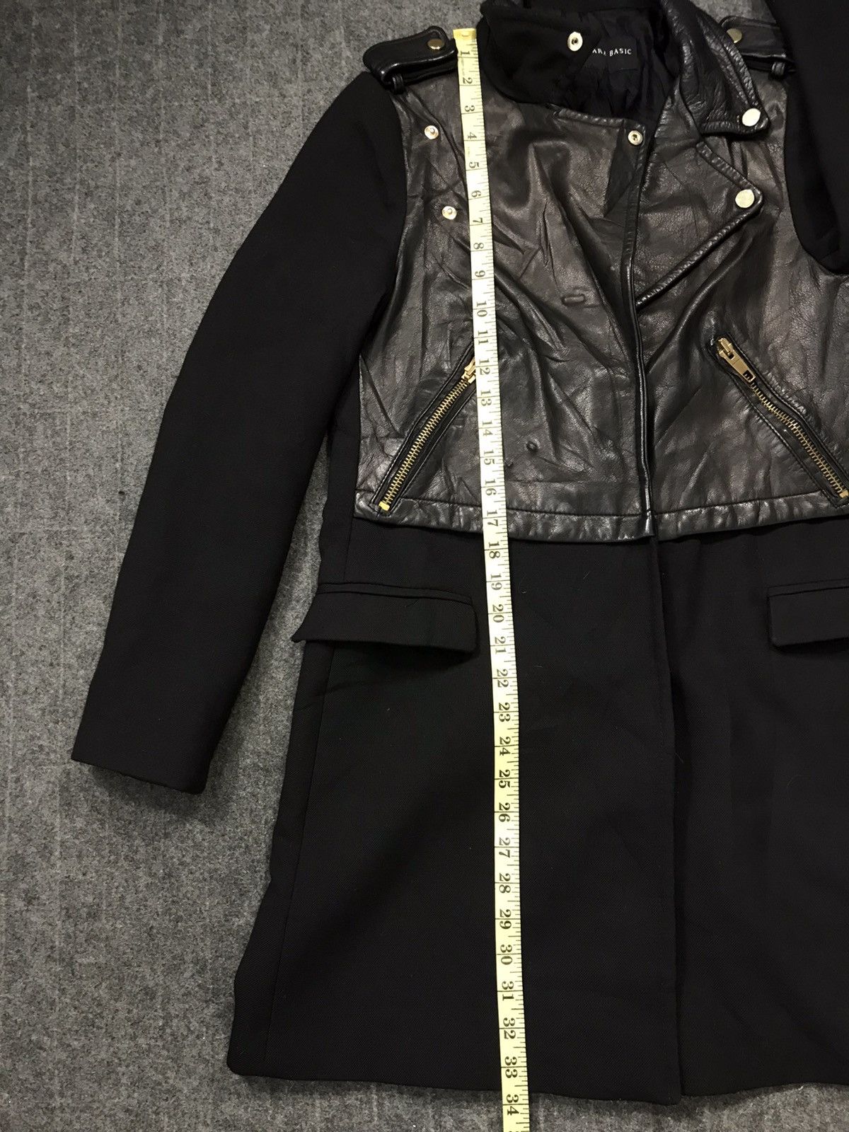 Grailed × Zara Zara Basic Padded Zipper Multi Pocket Leather Outerwear Size US S / EU 44-46 / 1 - 13 Thumbnail