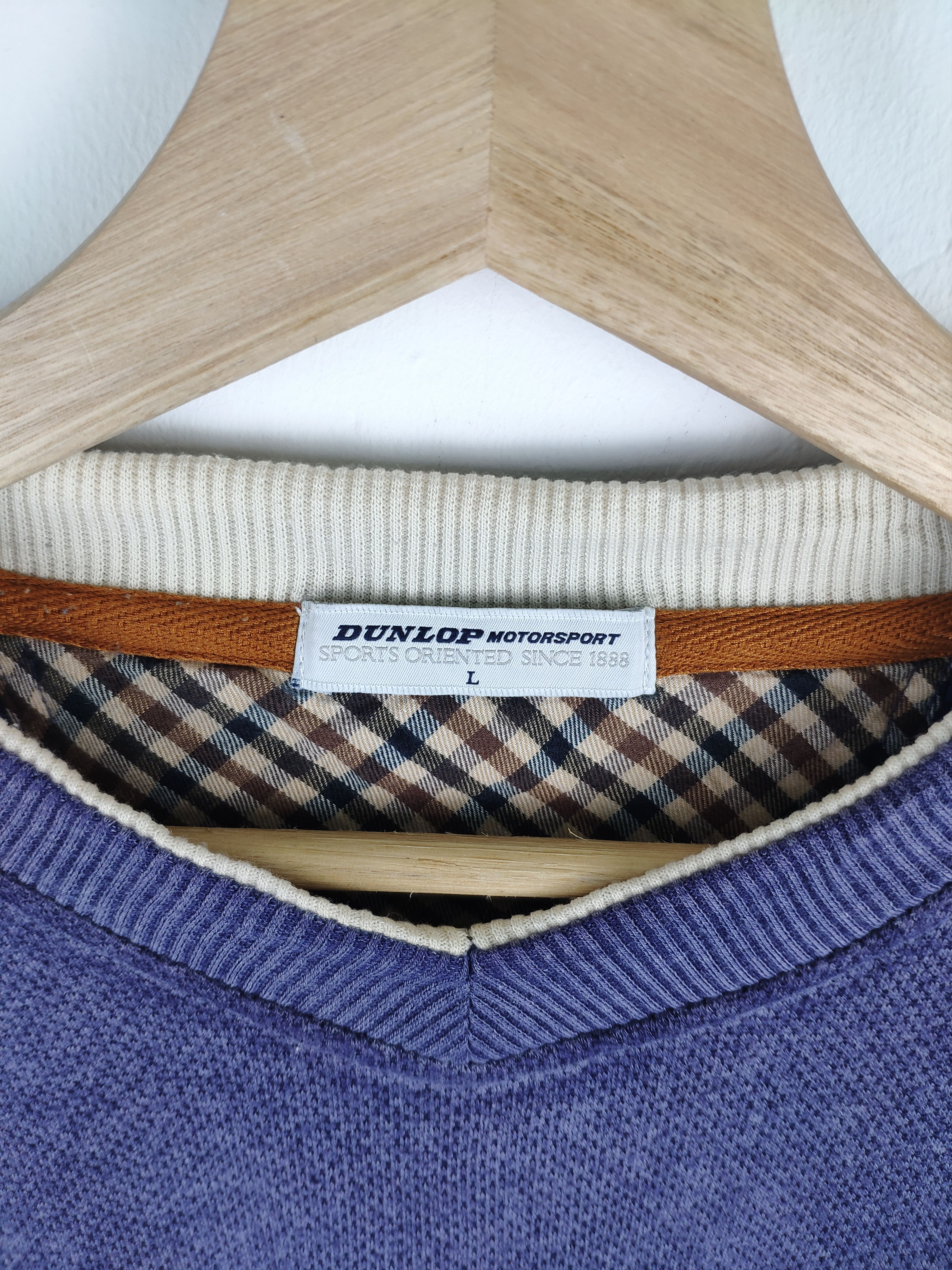 Dunlop × Japanese Brand × Vintage Vintage Dunlop Motorsports Sweater Crewneck Size US M / EU 48-50 / 2 - 5 Thumbnail