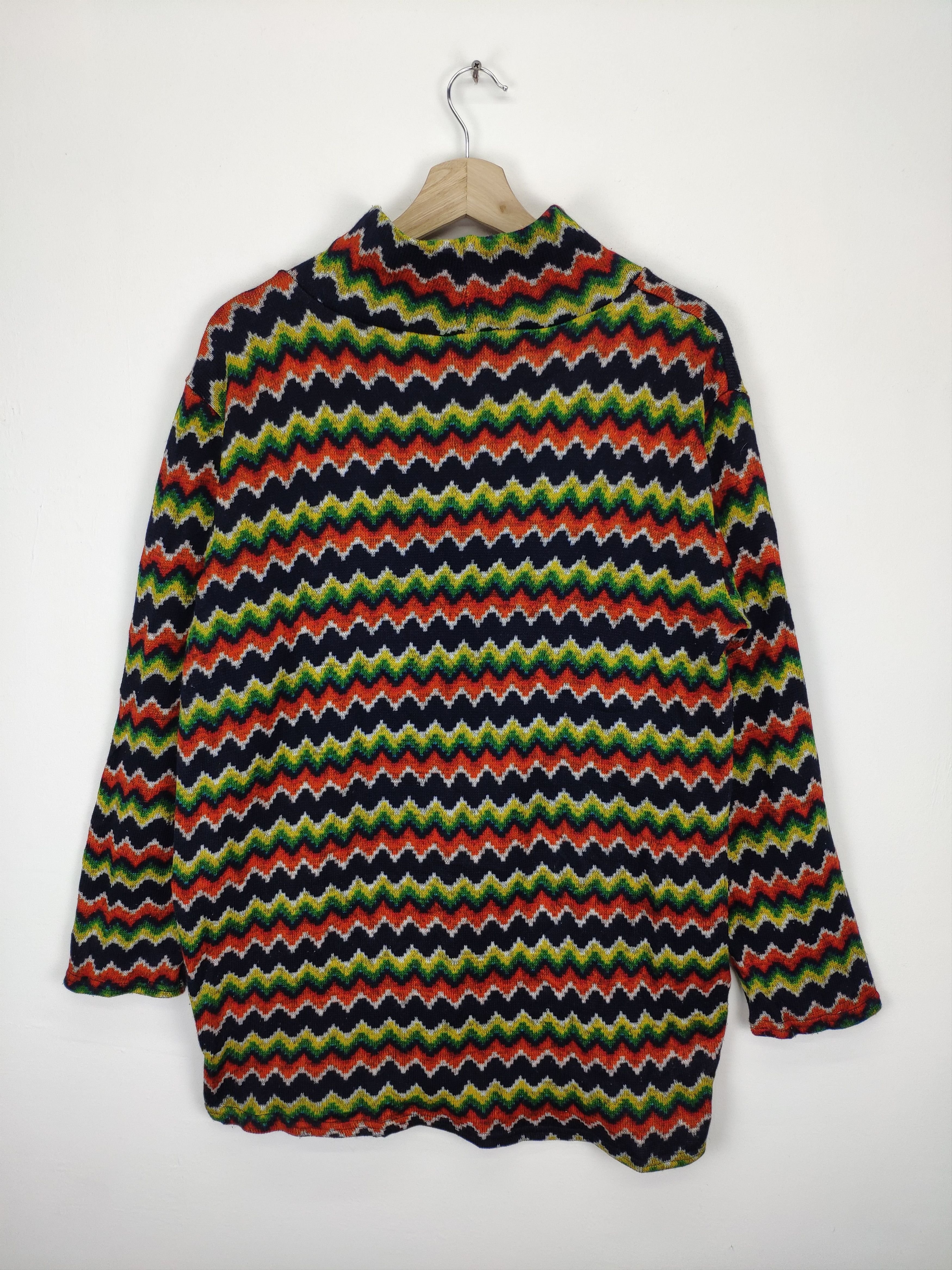 Aran Sweater Market × Japanese Brand × Rainbow Vintage Sweater Rainbow Turtle Neck Size US M / EU 48-50 / 2 - 11 Thumbnail