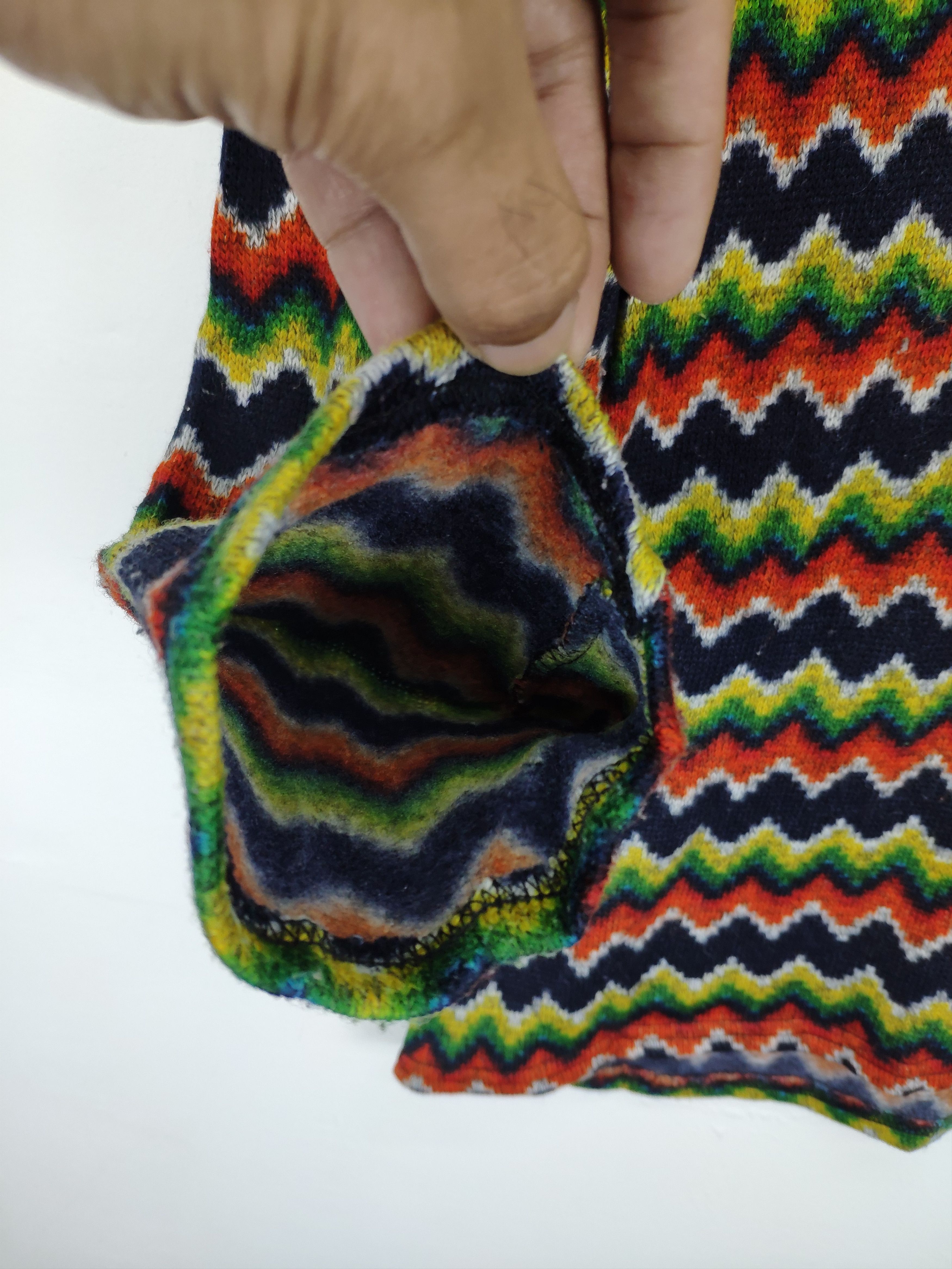 Aran Sweater Market × Japanese Brand × Rainbow Vintage Sweater Rainbow Turtle Neck Size US M / EU 48-50 / 2 - 5 Thumbnail
