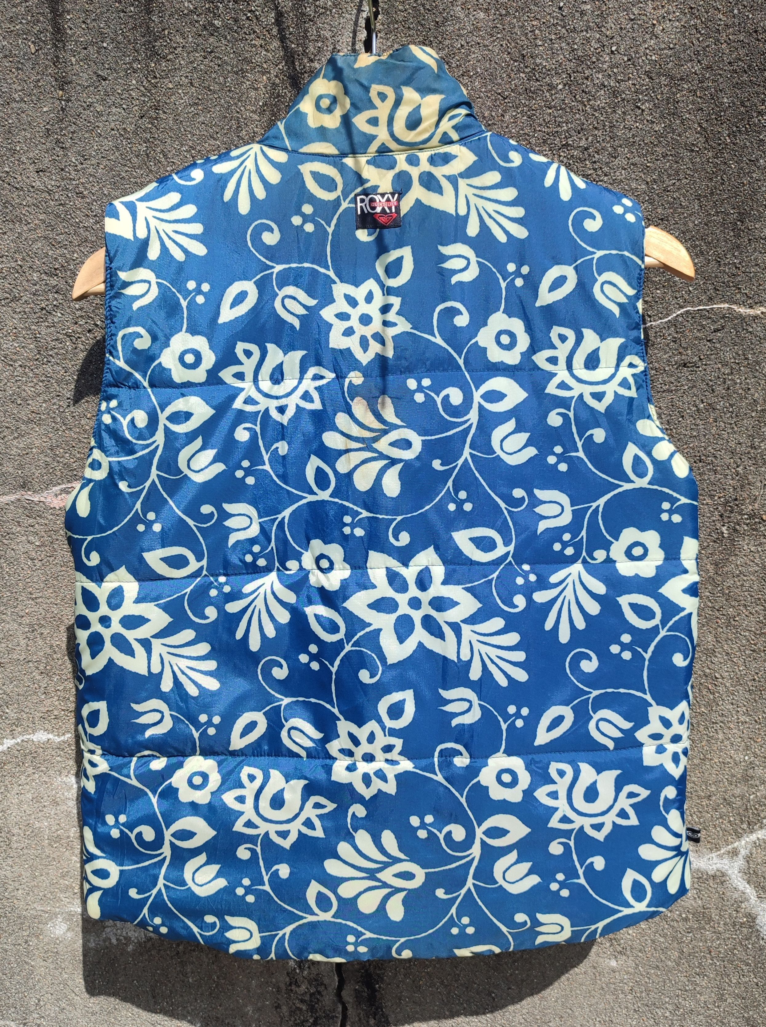 Quiksilver Roxy Reversible Puffer Vest – Floral x Clean Blue (Y2K) Size US S / EU 44-46 / 1 - 5 Thumbnail