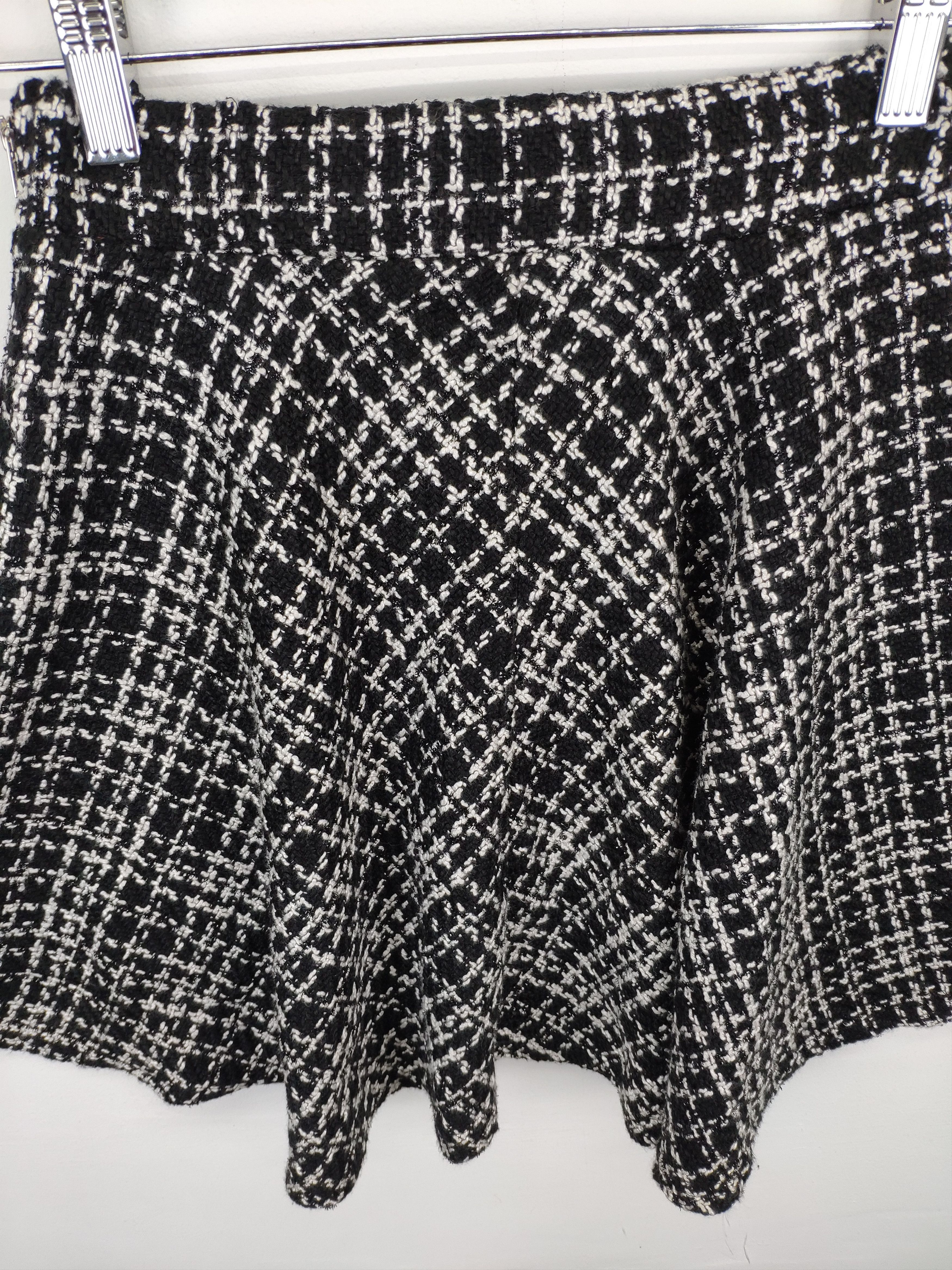 Designer × Japanese Brand Inspired Chanel Tweed Skirt by One Way Size 23" - 8 Thumbnail