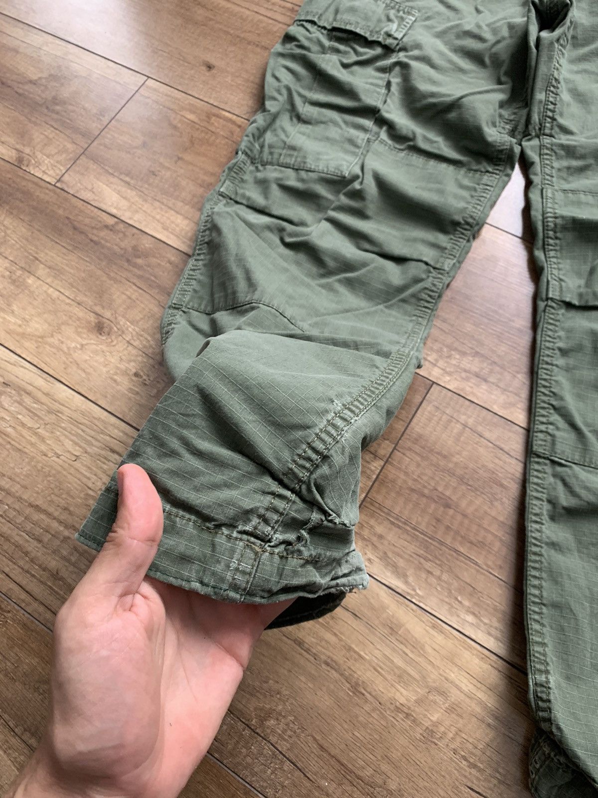 Carhartt Carhartt Cargo Regular Pants Vintage Distressed Size US 31 - 14 Thumbnail