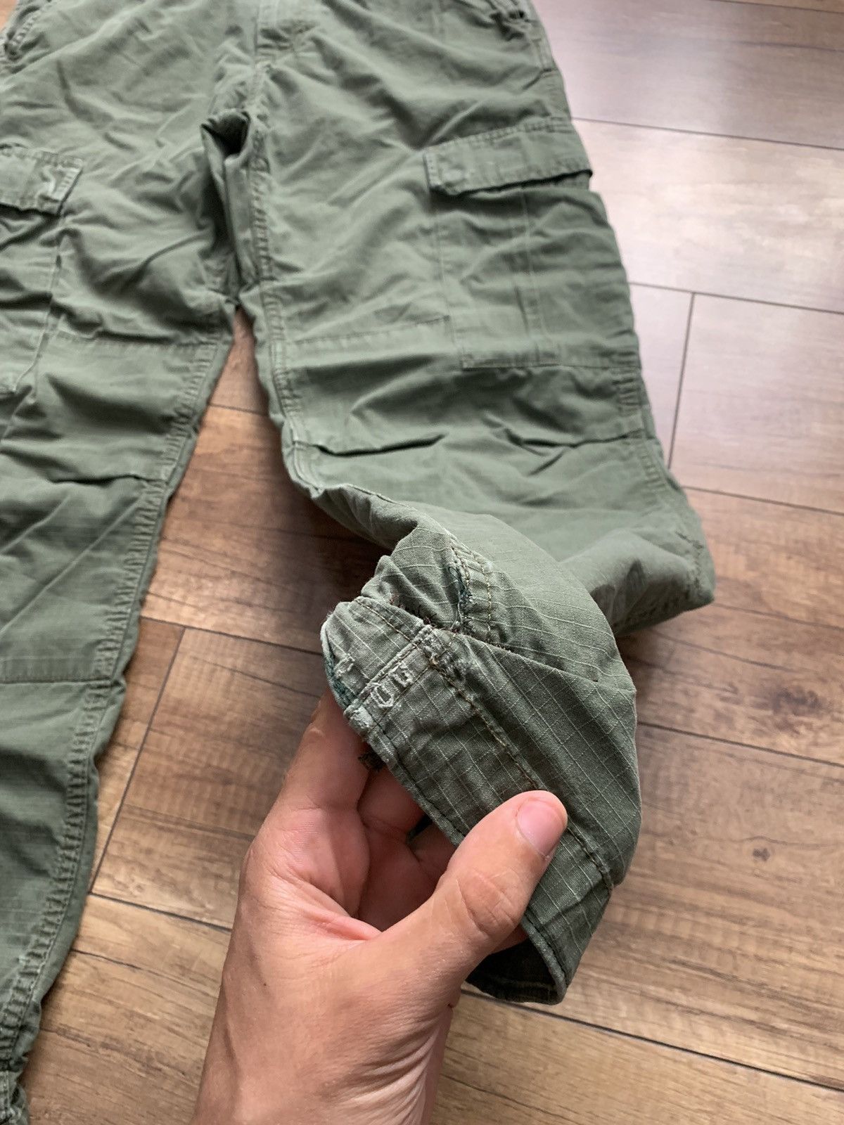 Carhartt Carhartt Cargo Regular Pants Vintage Distressed Size US 31 - 13 Thumbnail