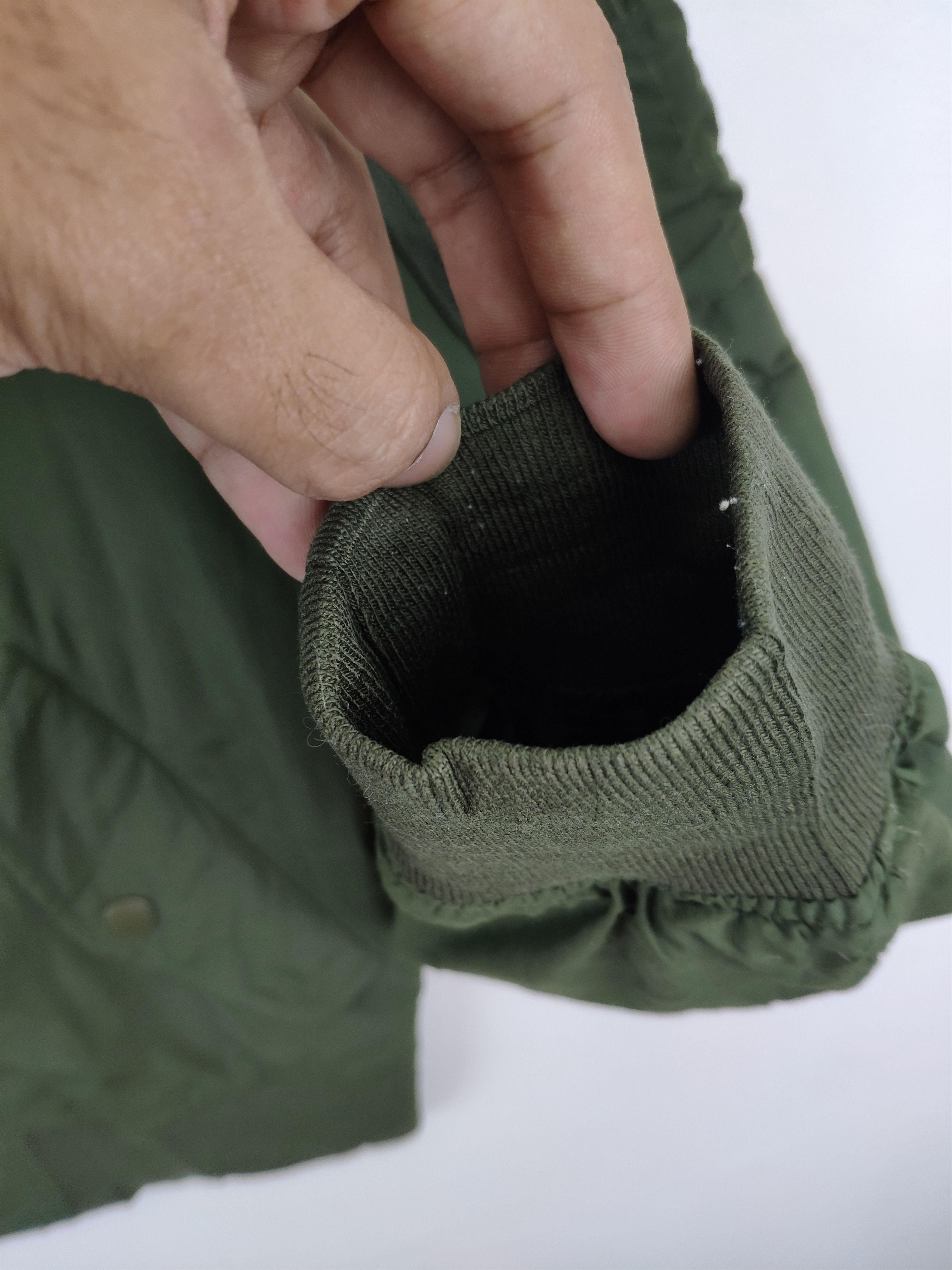 Japanese Brand × Uniqlo Uniqlo Bomber Jacket Alpha Industries Style Size US S / EU 44-46 / 1 - 7 Thumbnail