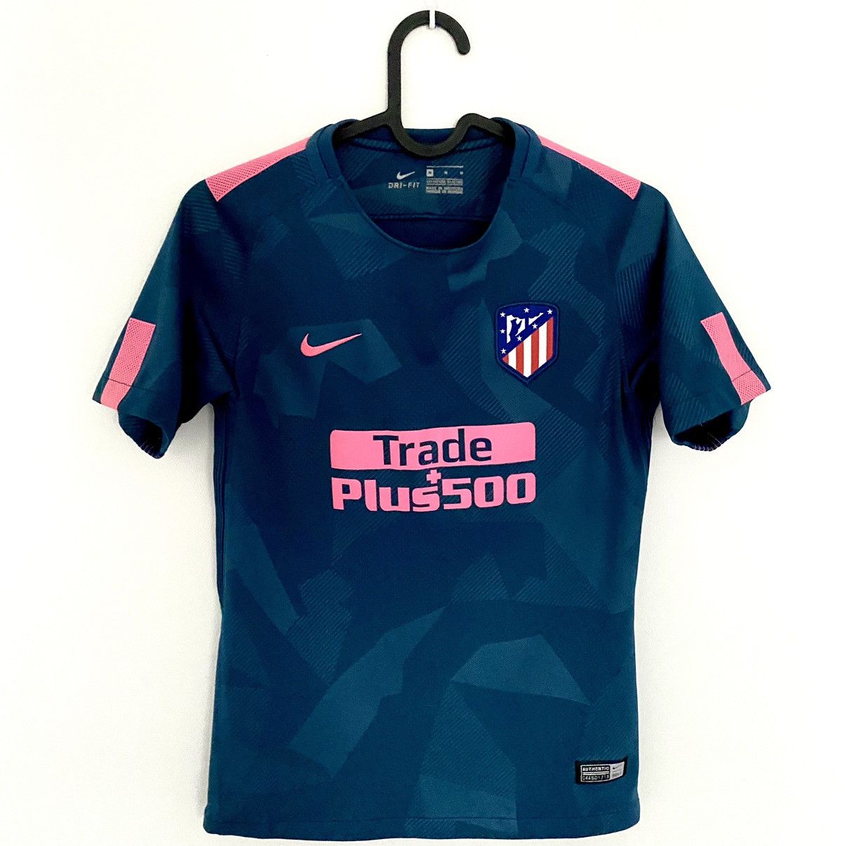 Nike 2017 2018 Atletico Madrid Saul Nike Third Kit Soccer Jersey Size US XS / EU 42 / 0 - 2 Thumbnail