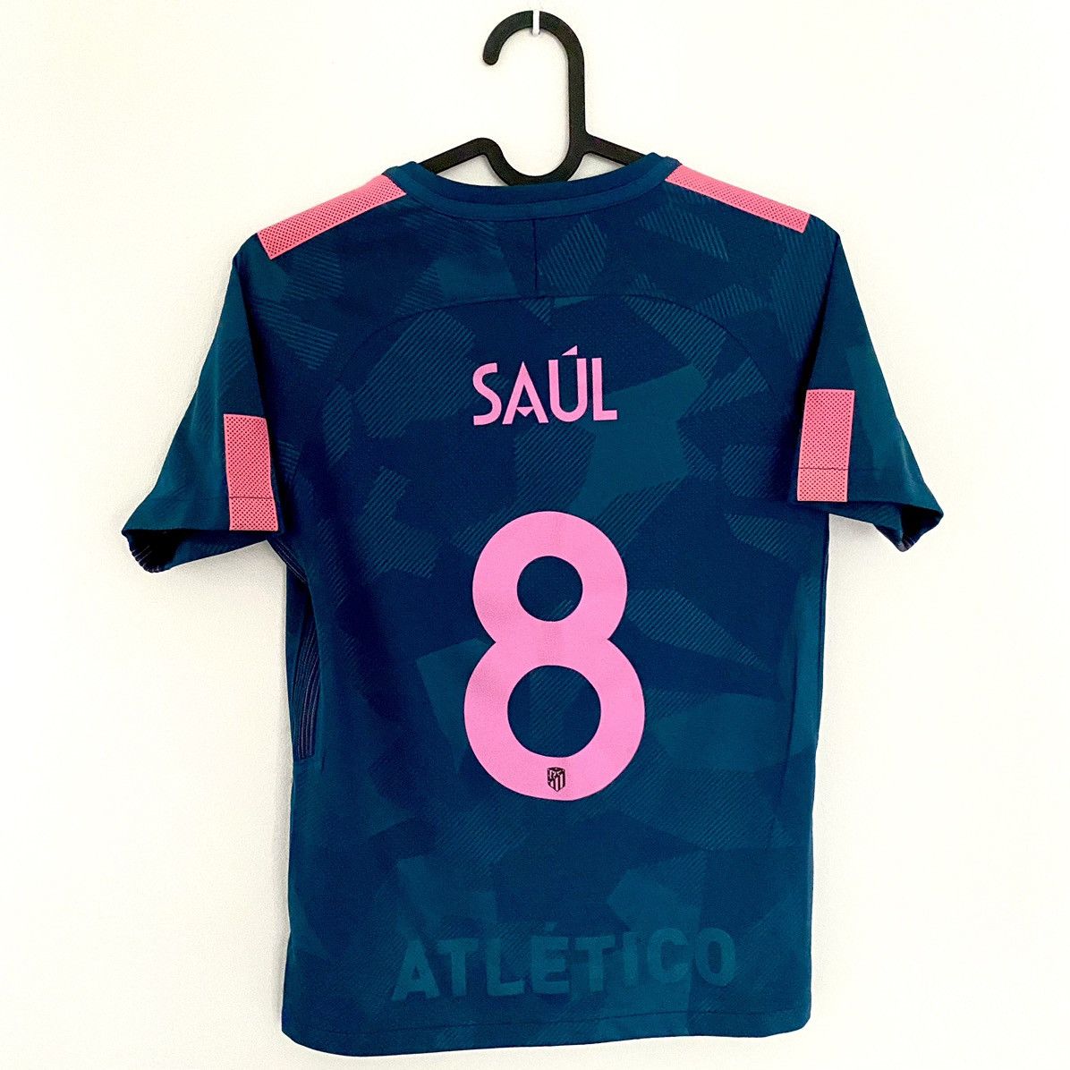 Nike 2017 2018 Atletico Madrid Saul Nike Third Kit Soccer Jersey Size US XS / EU 42 / 0 - 5 Thumbnail