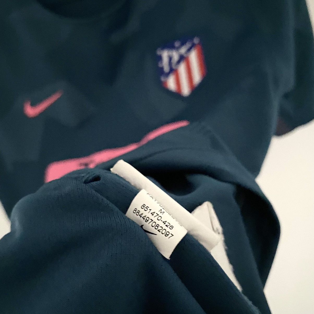 Nike 2017 2018 Atletico Madrid Saul Nike Third Kit Soccer Jersey Size US XS / EU 42 / 0 - 4 Thumbnail