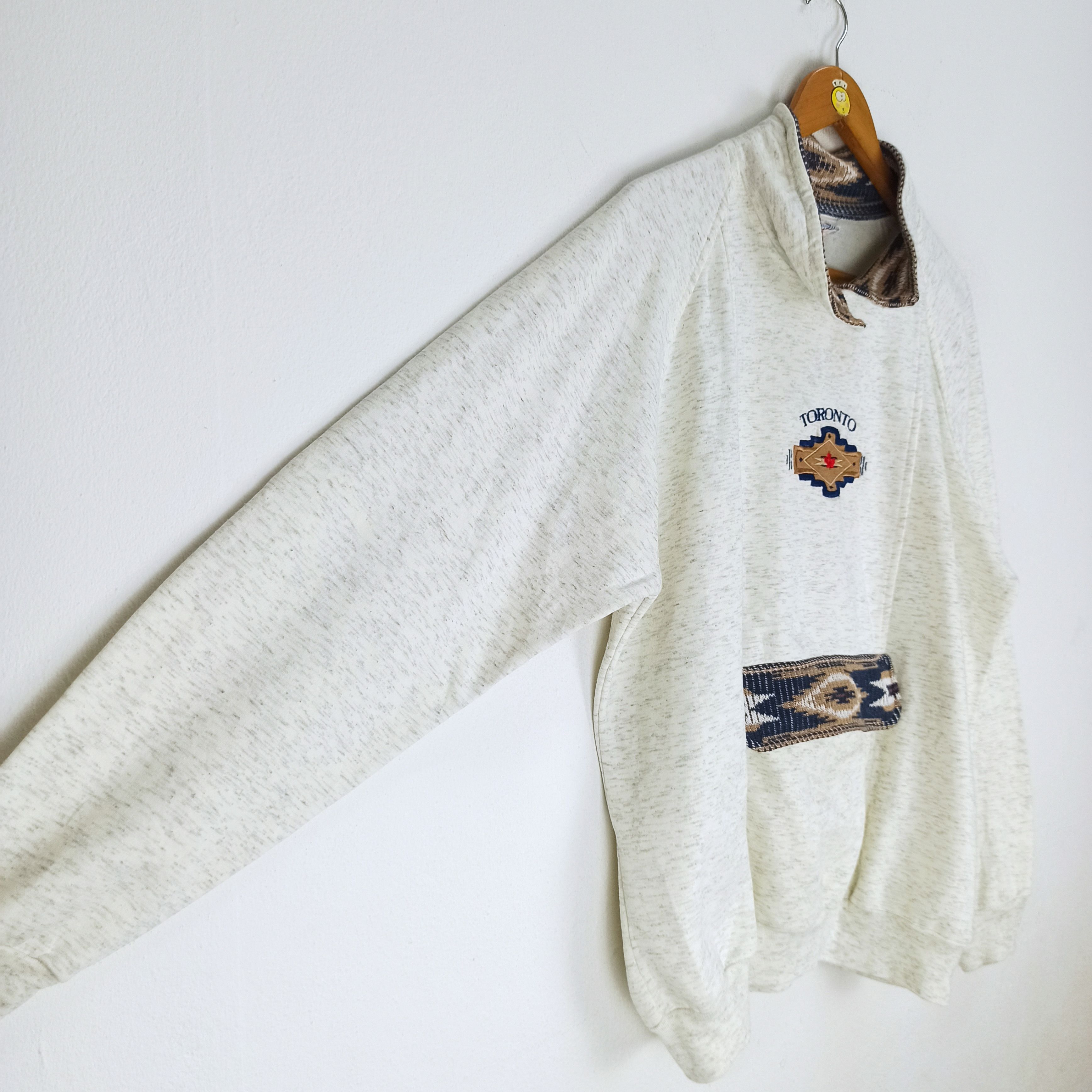 Other Vintage Toronto Canada Sweatshirt Embroidered Big Logo Size US M / EU 48-50 / 2 - 4 Thumbnail