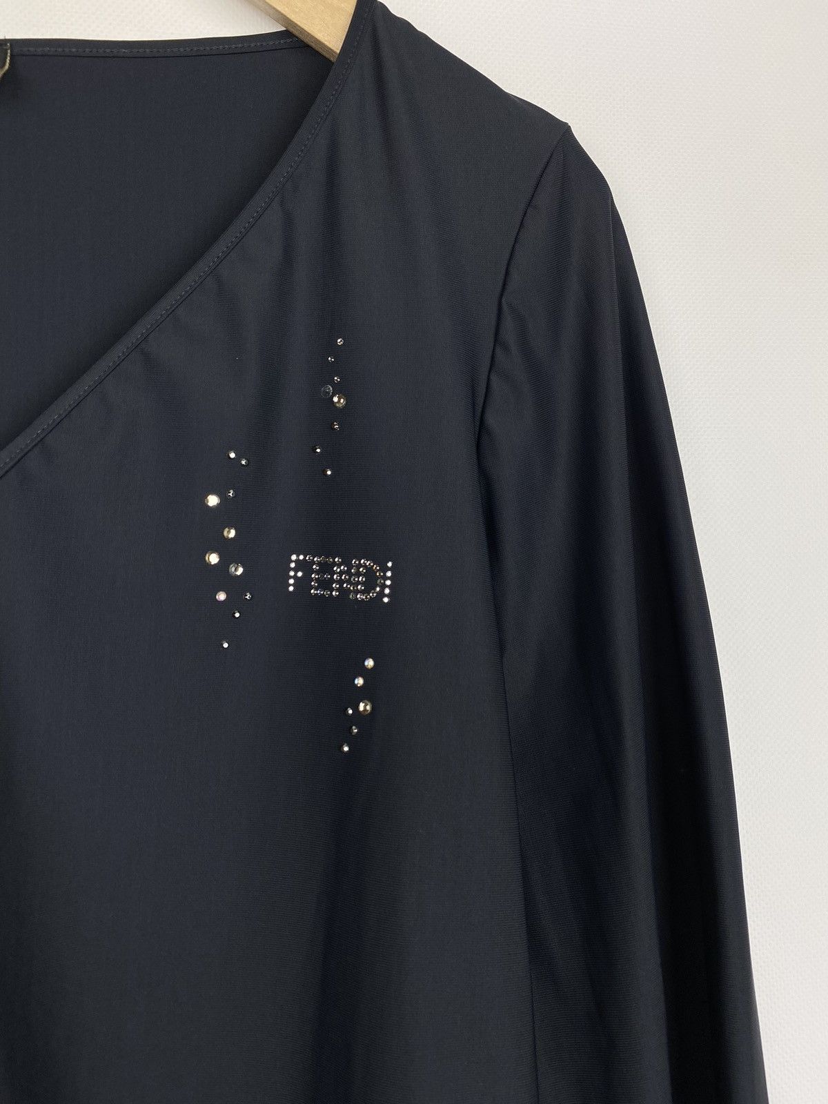 Fendi × Vintage VTG Fendi Jeans ladies long sleeve studded logo top tunic Size M / US 6-8 / IT 42-44 - 9 Thumbnail