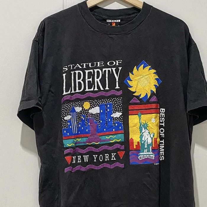 Vintage Vtg.1992s Statue of Liberty (Artist) | Grailed