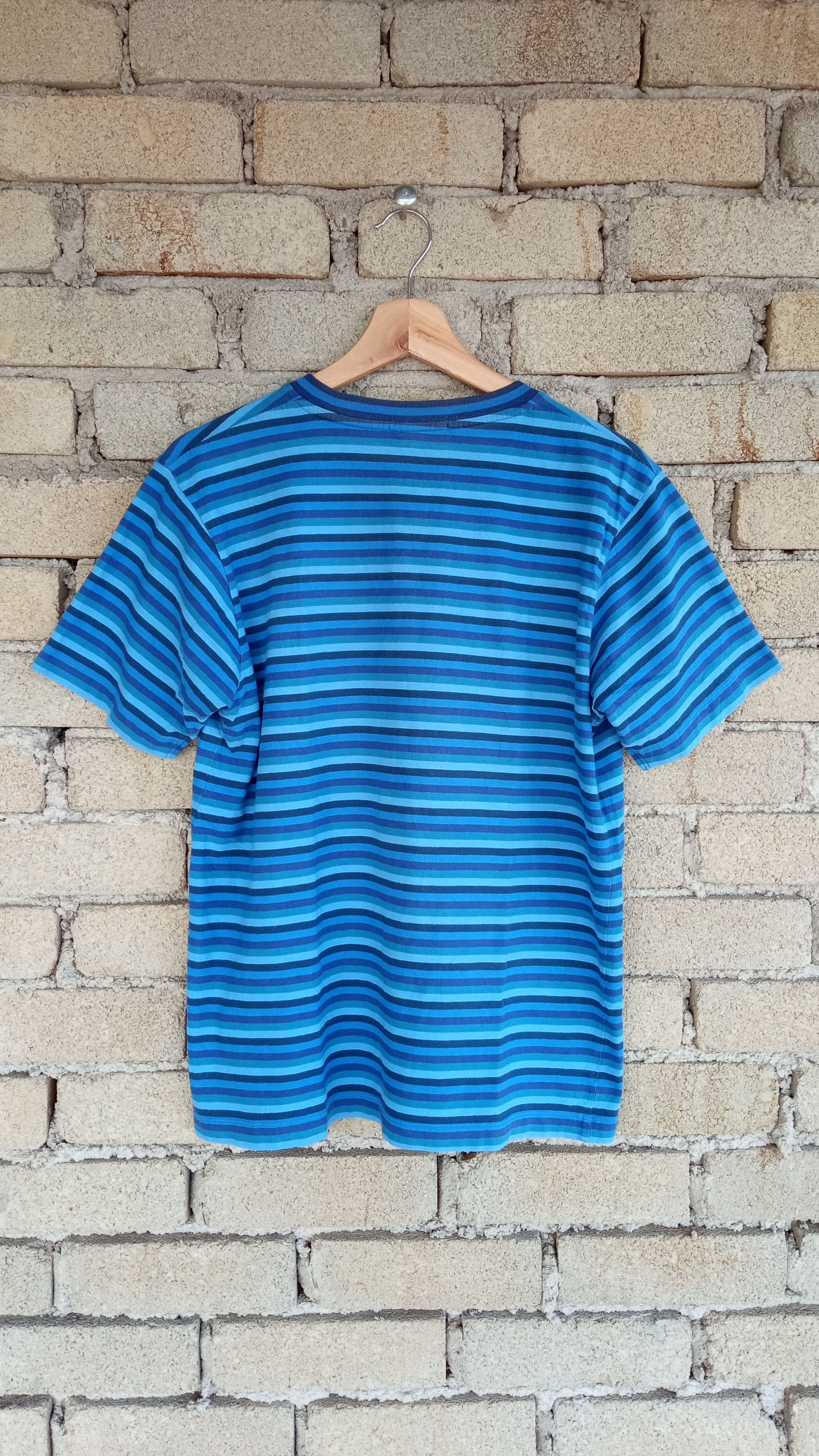 JW Anderson × Japanese Brand × Uniqlo 🔥🔥UT x J.W Anderson Border Striped T-Shirt Size US M / EU 48-50 / 2 - 11 Thumbnail